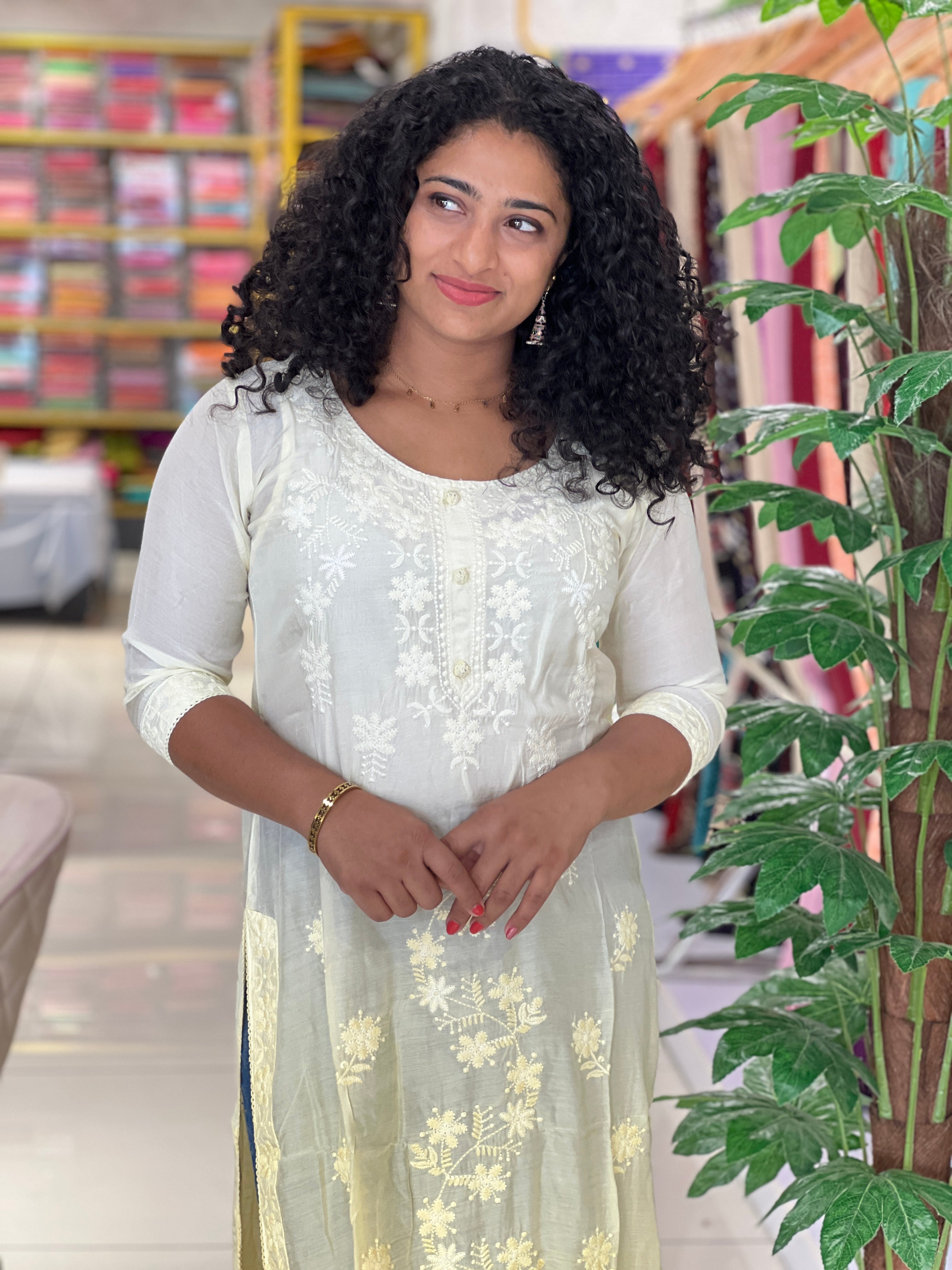 Chikankari Embroidered Shaded Chanderi Finish Kurta | YOC125