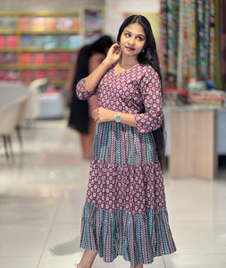 Floral Print Pattern Pure Cotton Kurta | OS463