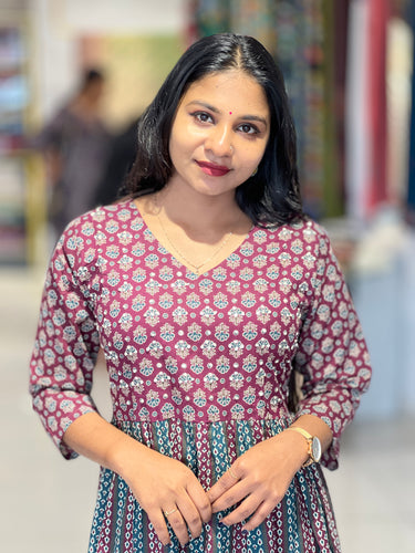 Floral Print Pattern Pure Cotton Kurta | OS463