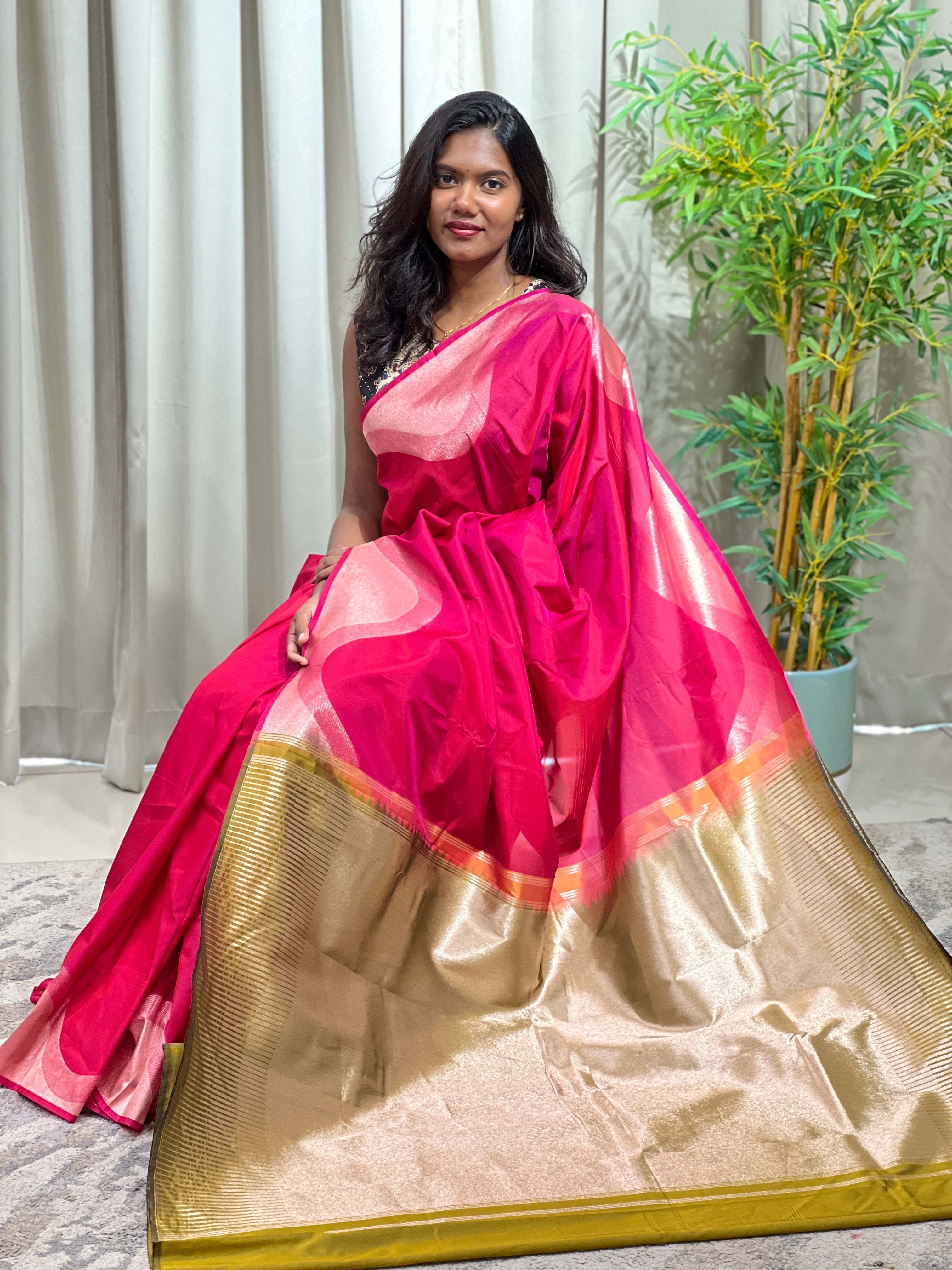 Lehar Pattern Semi Soft Silk Saree | RVS200