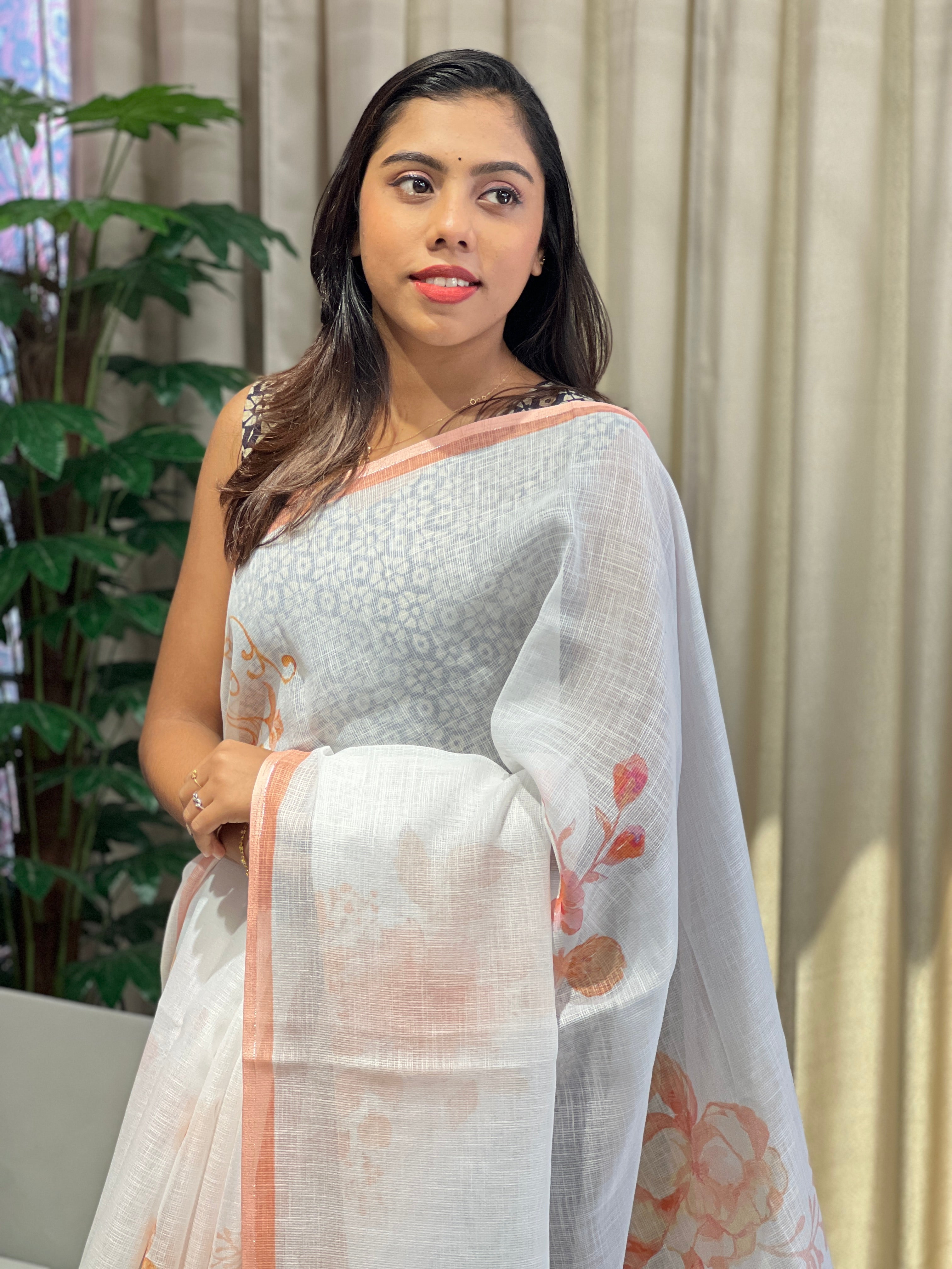 Floral Digital Printed Semi Linen Saree | YNG774