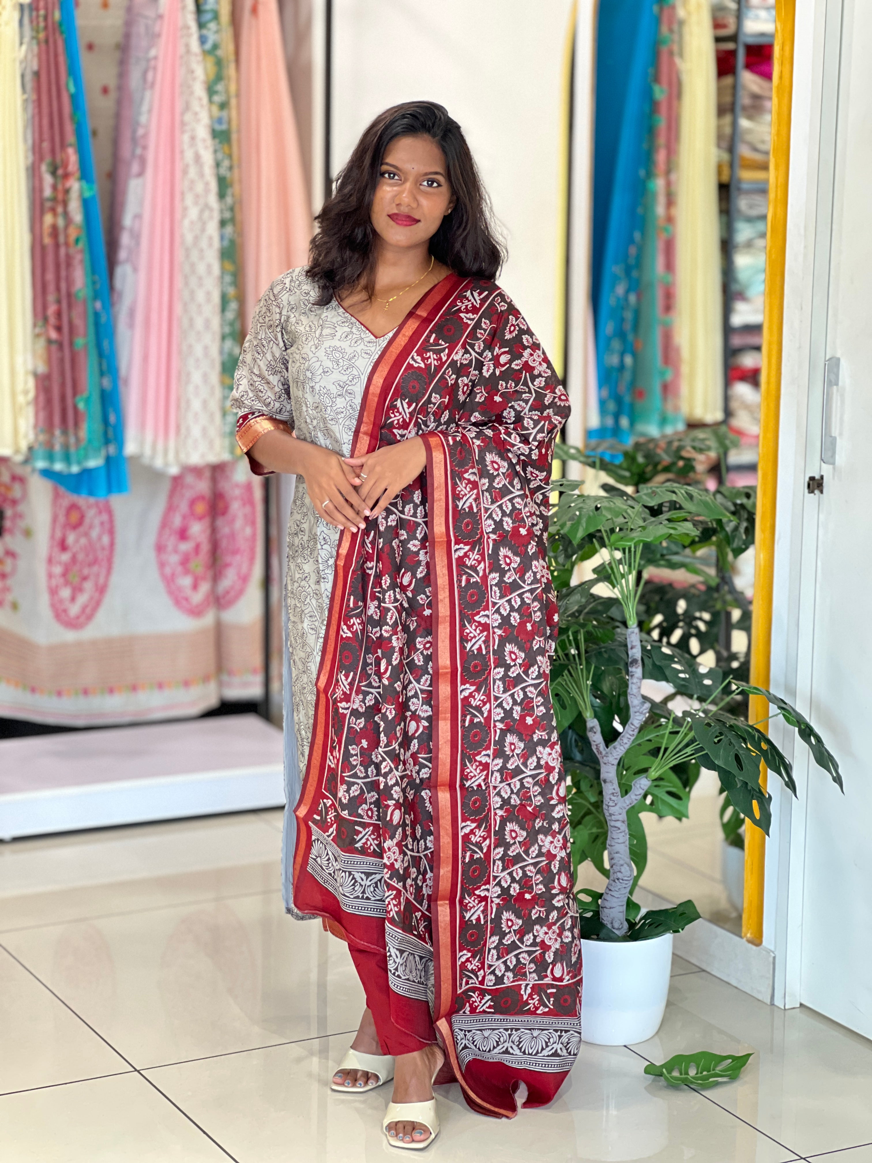Screen Printed Semi Tussar Kurta Set |SLM187