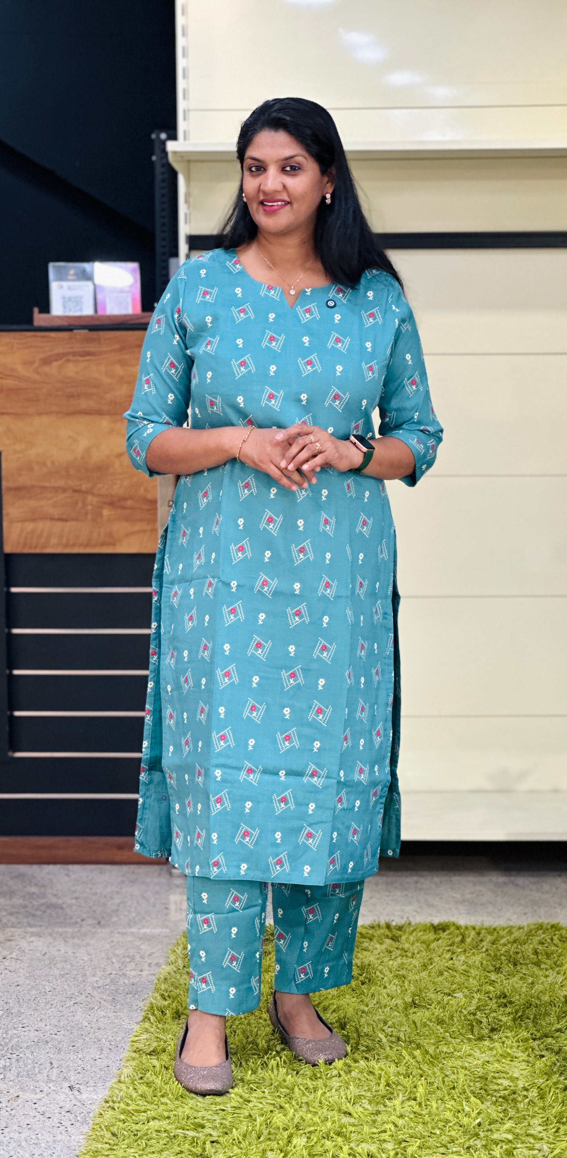 Floral & Geometric Printed Cotton Kurta Set | VSI155