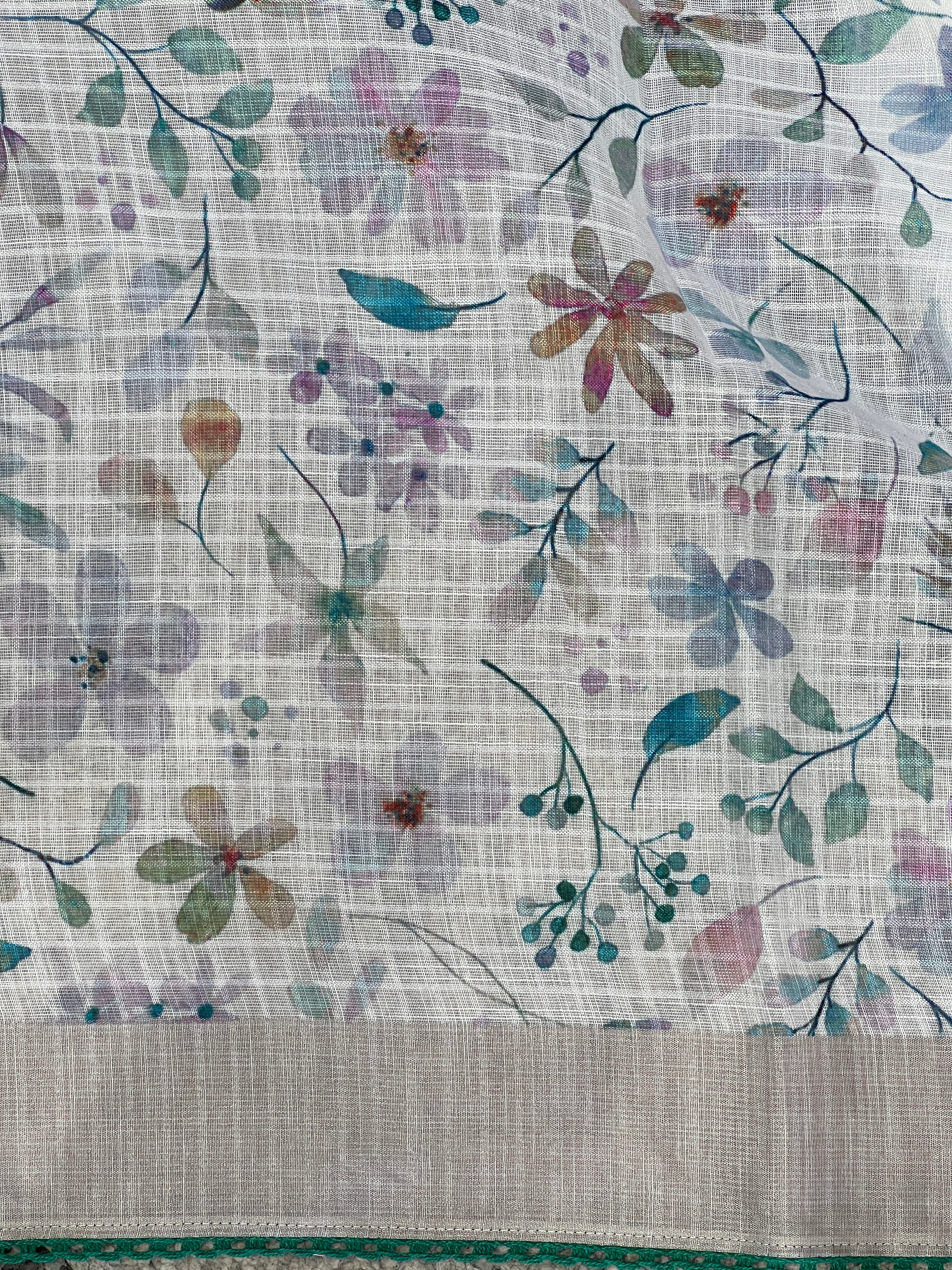 Floral Digital Printed Semi Linen Saree | YNG780