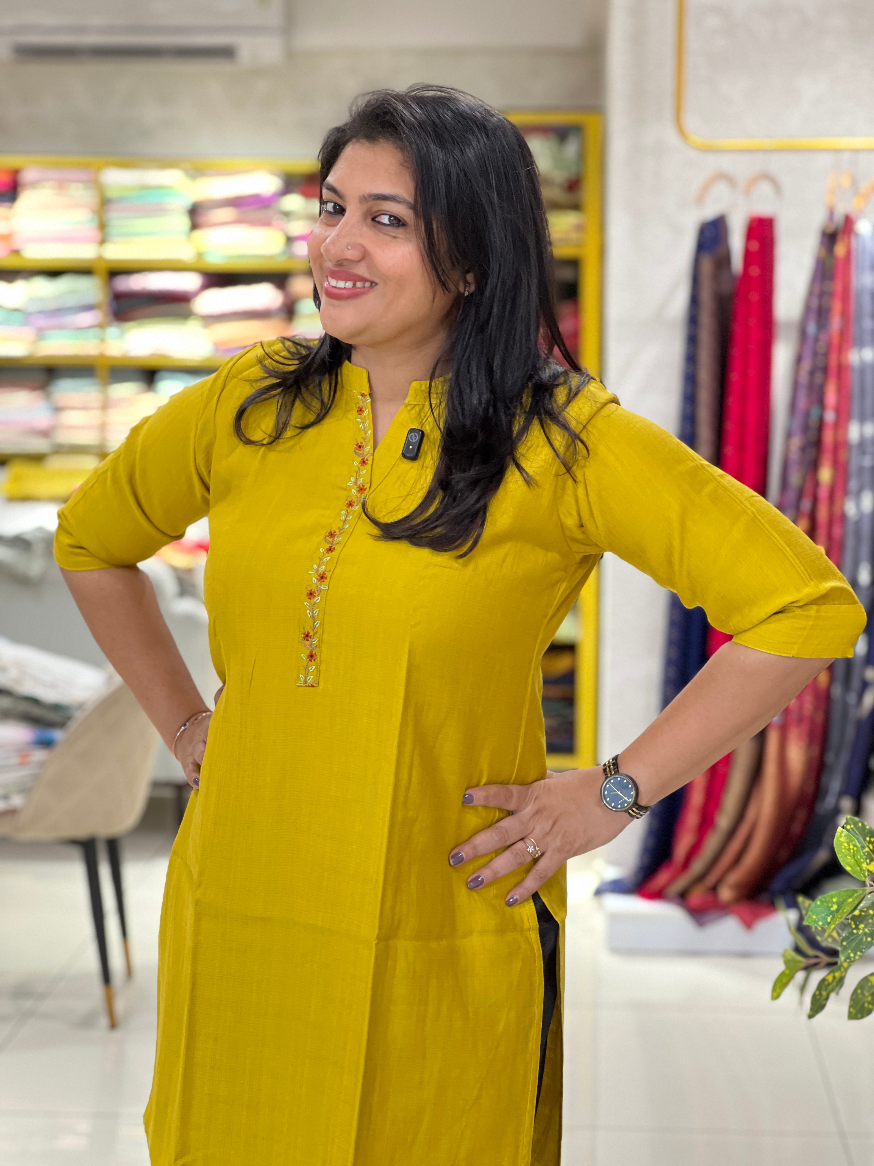 Floral Embroidered Vichithra Silk Kurta | MSN233