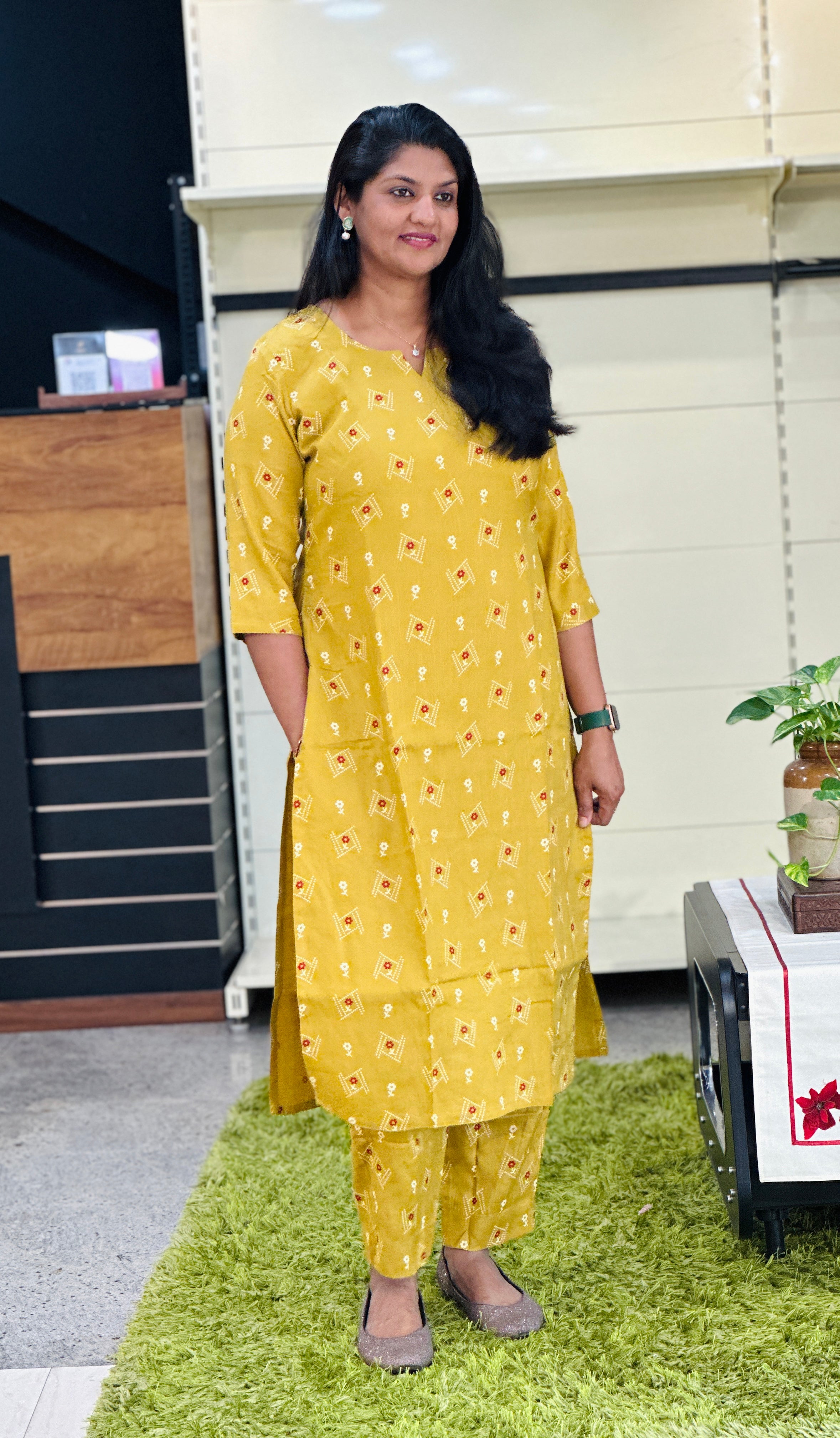 Floral & Geometric Printed Cotton Kurta Set | VSI153