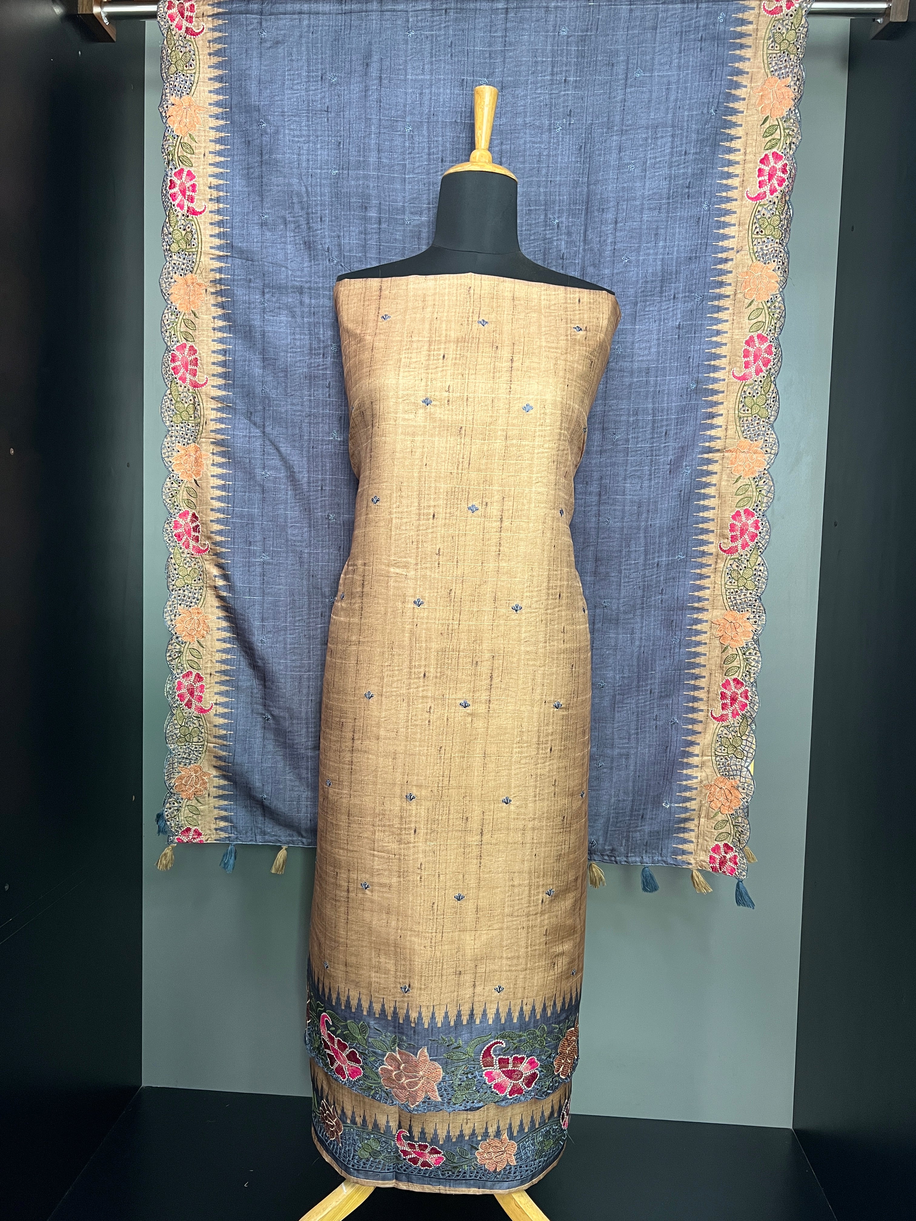 Floral Embroidery Detailed Tussar Saree | SW2263