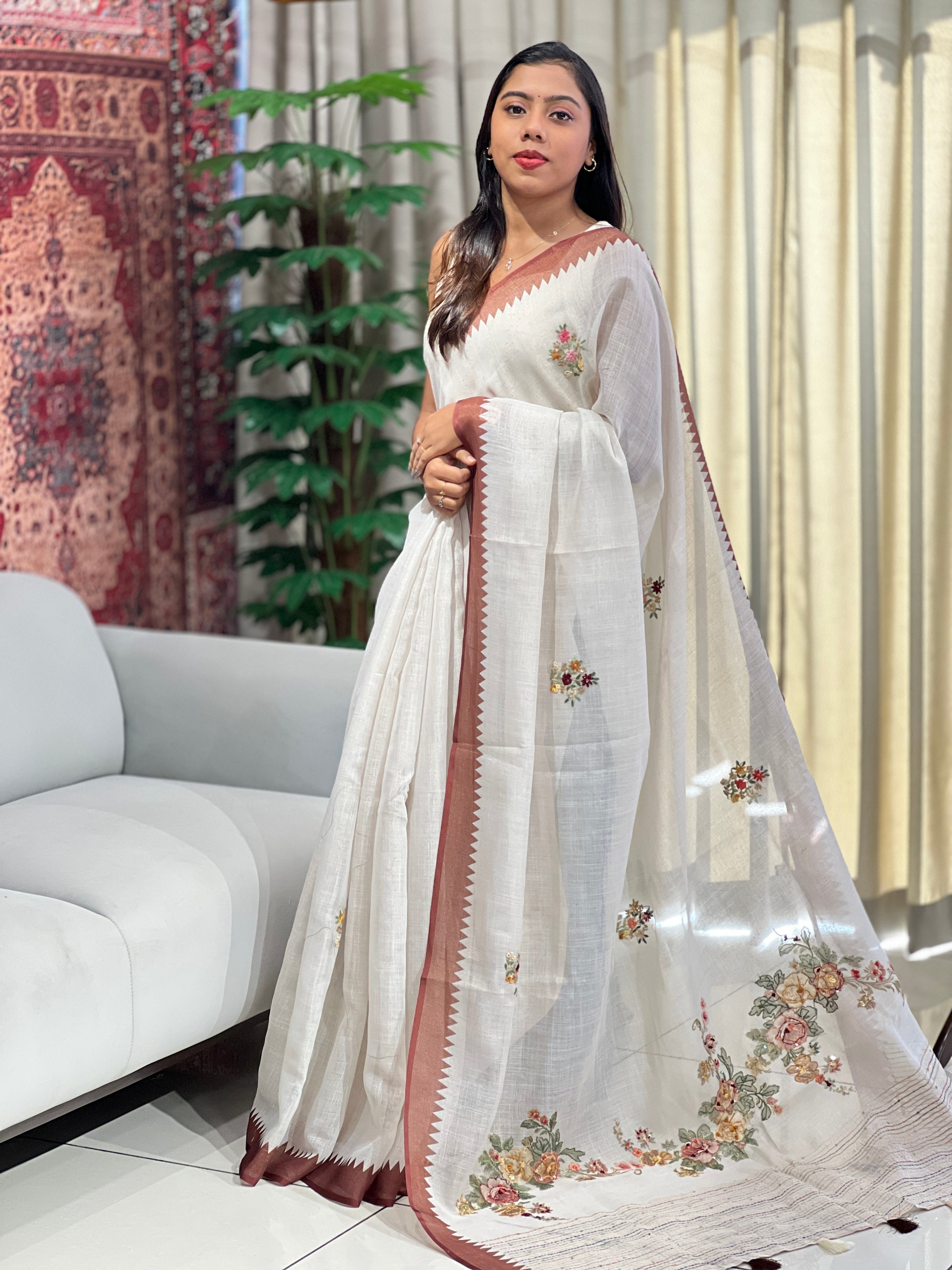 Print With Hand Embroidery Detailed Tissue Linen Saree | BLD2119