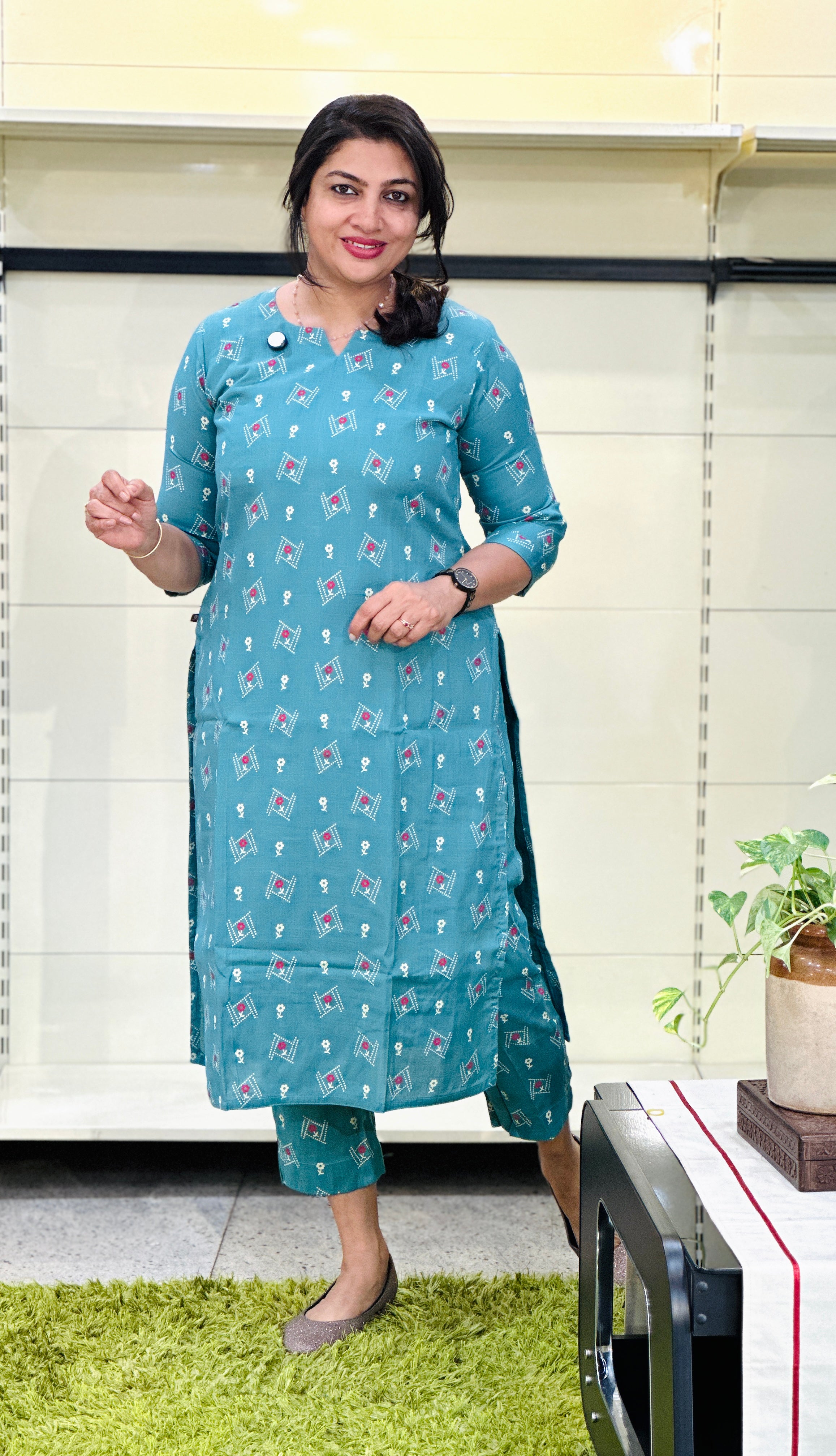 Floral & Geometric Printed Cotton Kurta Set | VSI155