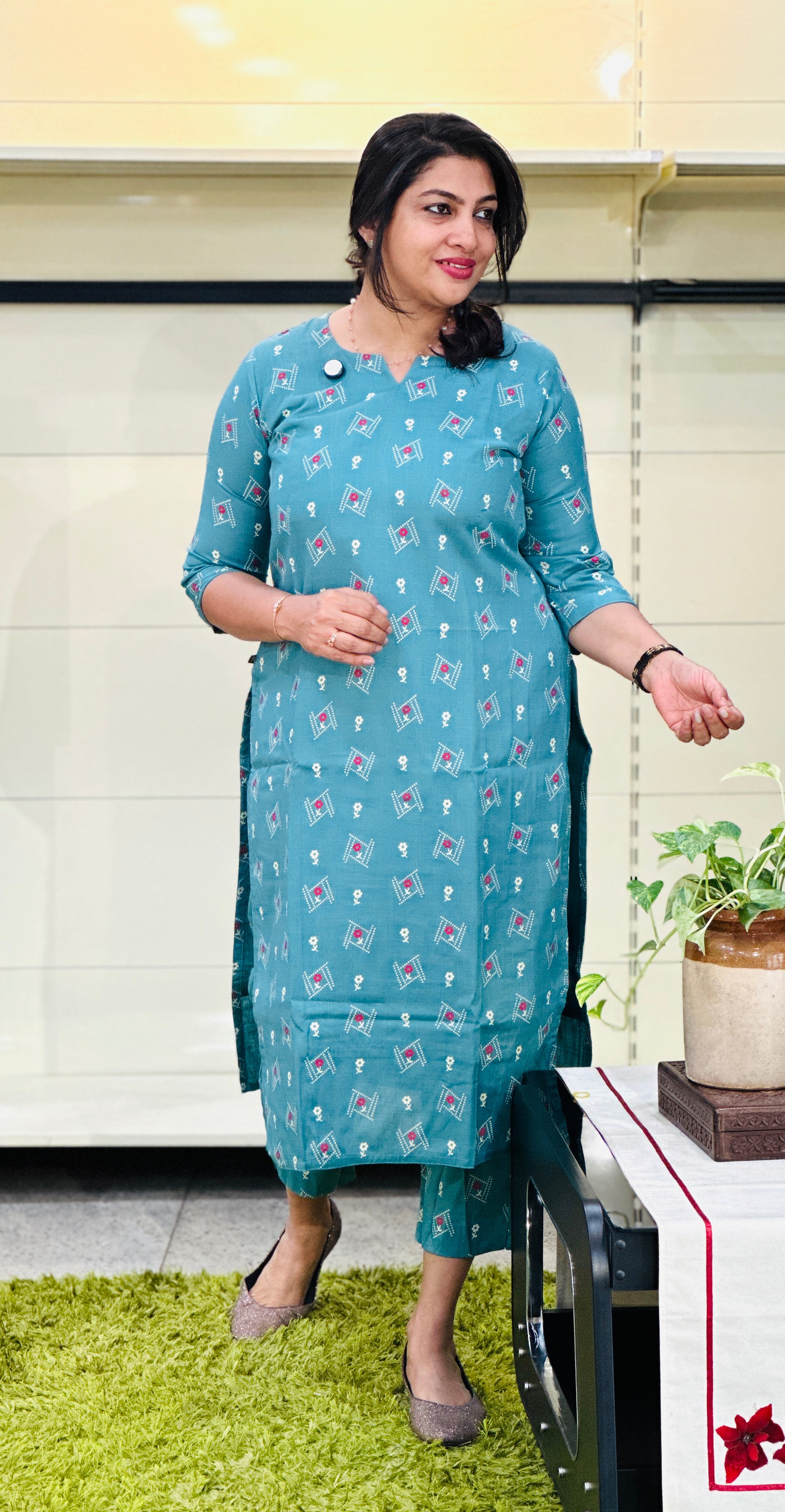 Floral & Geometric Printed Cotton Kurta Set | VSI155