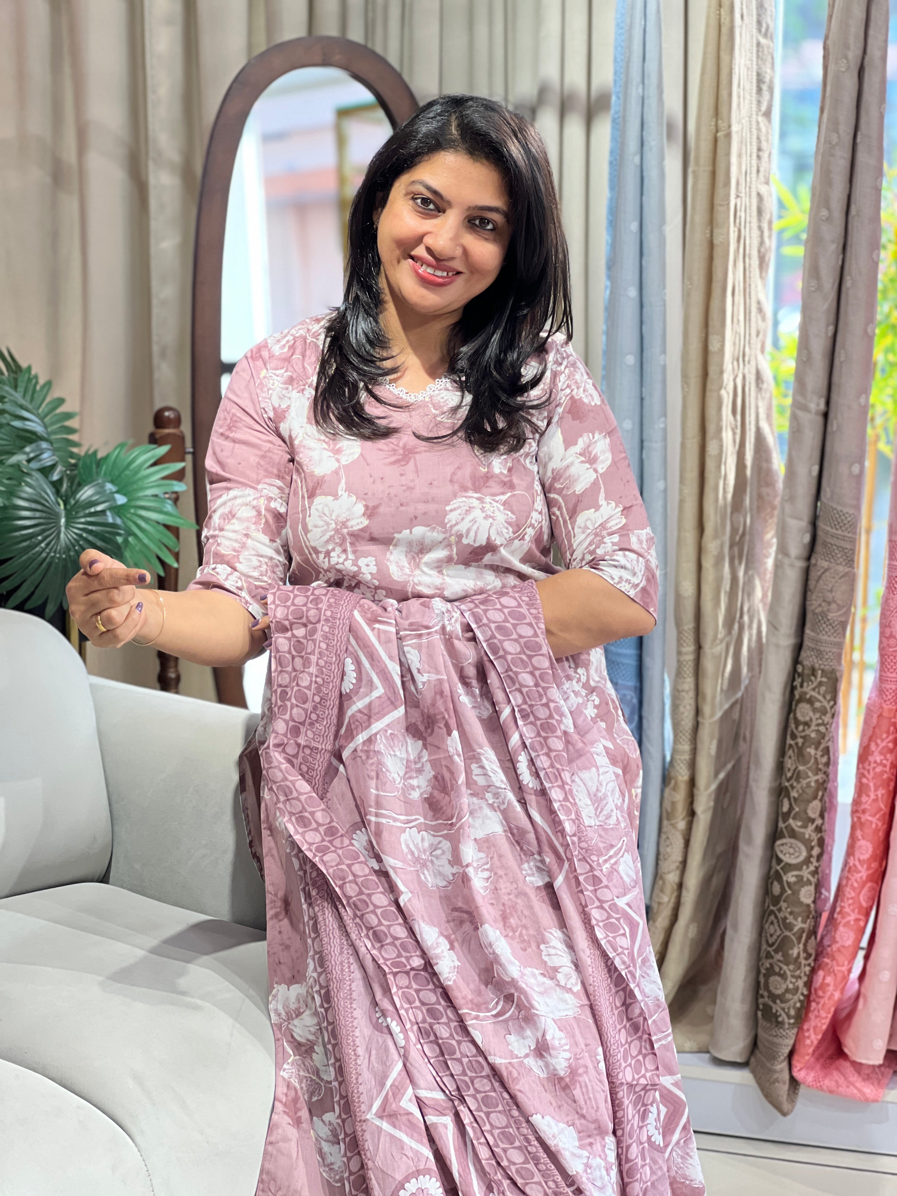 Floral Printed Cotton Kurta Set | MSN229