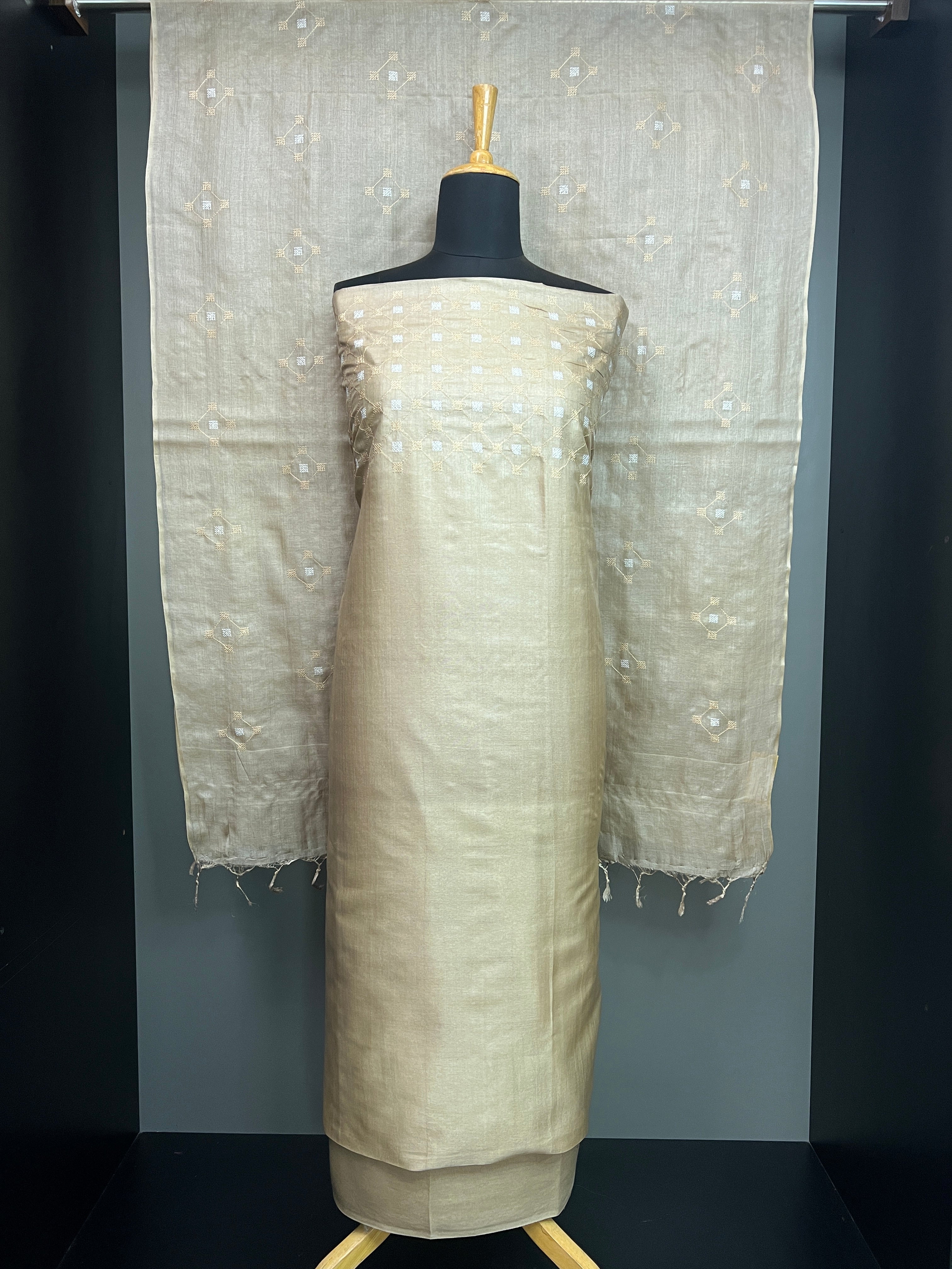 Geometric Patterned Pure Tussar Salwar Set | MNH544