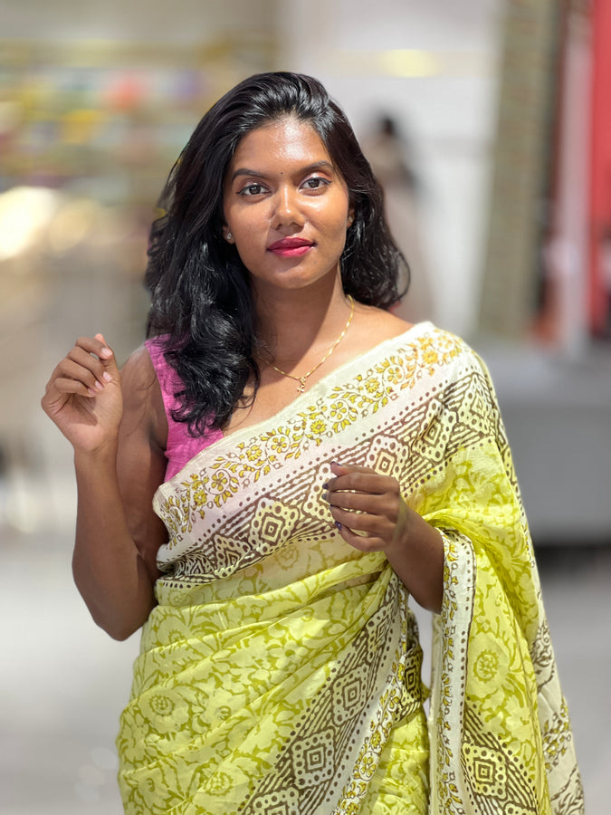 Floral Printed Uppada Silk Saree | SF1299