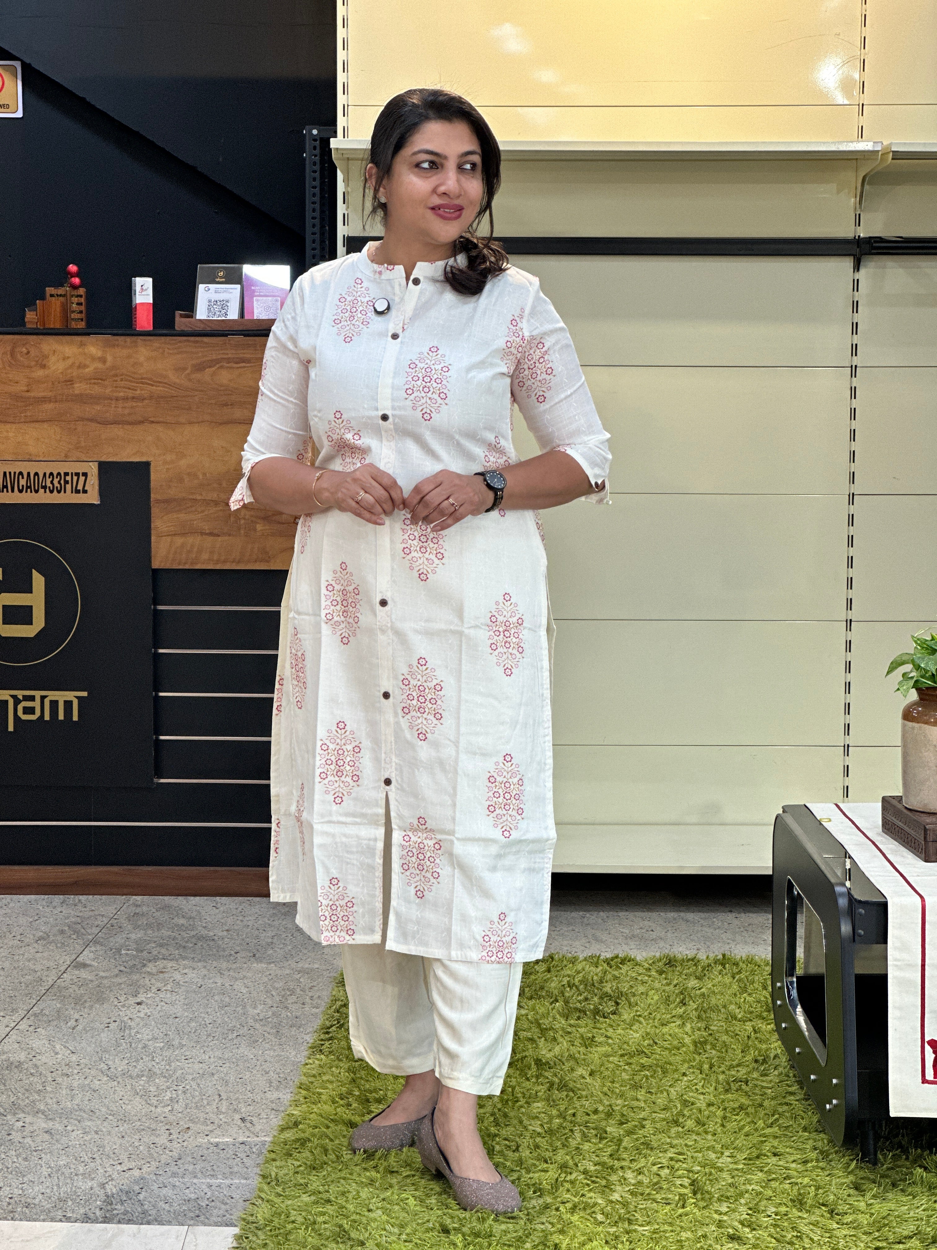 Floral Printed Cotton Kurta | VSI156