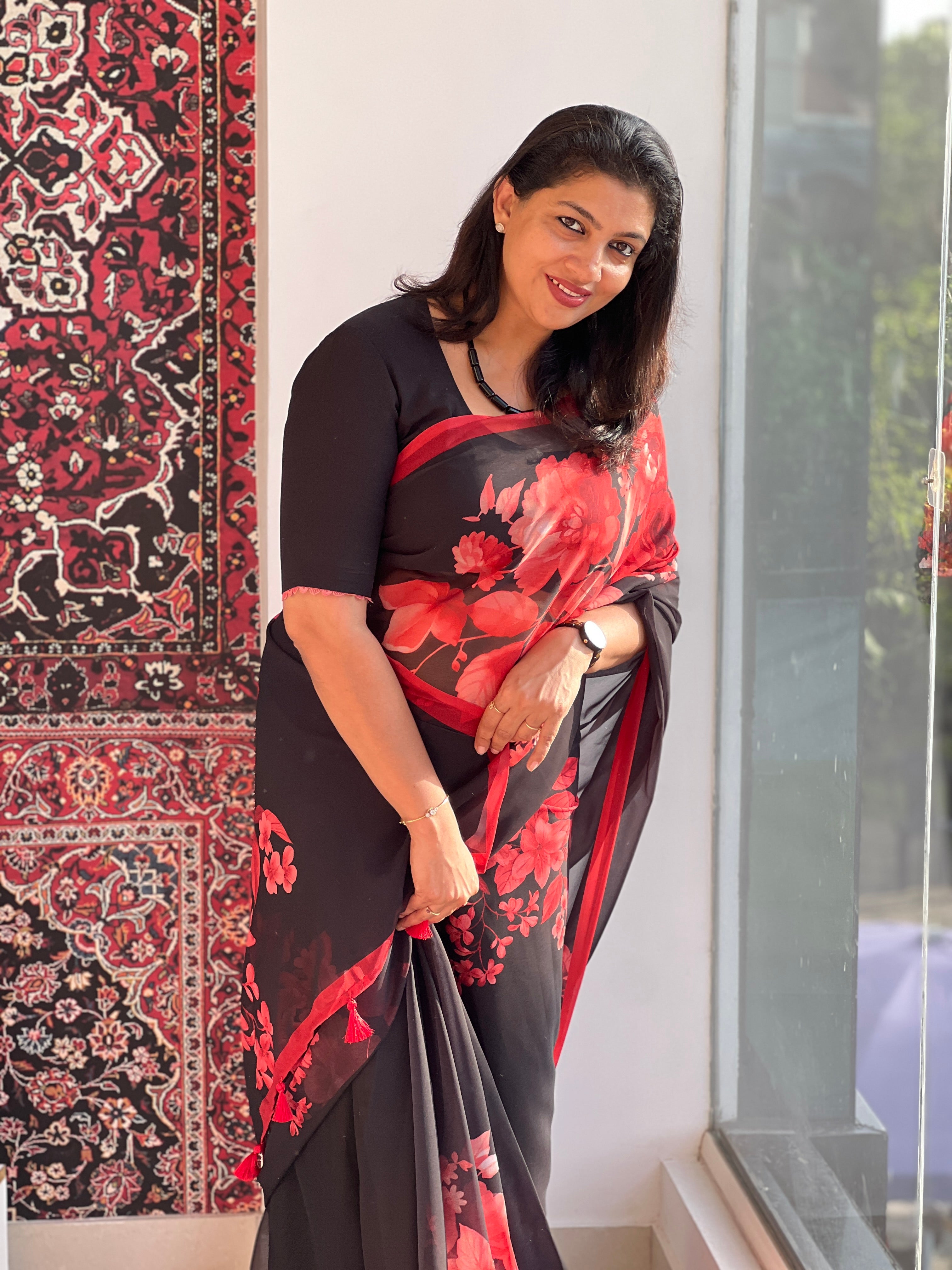 Floral Digital Print Placement Detailed Georgette Saree | HT286