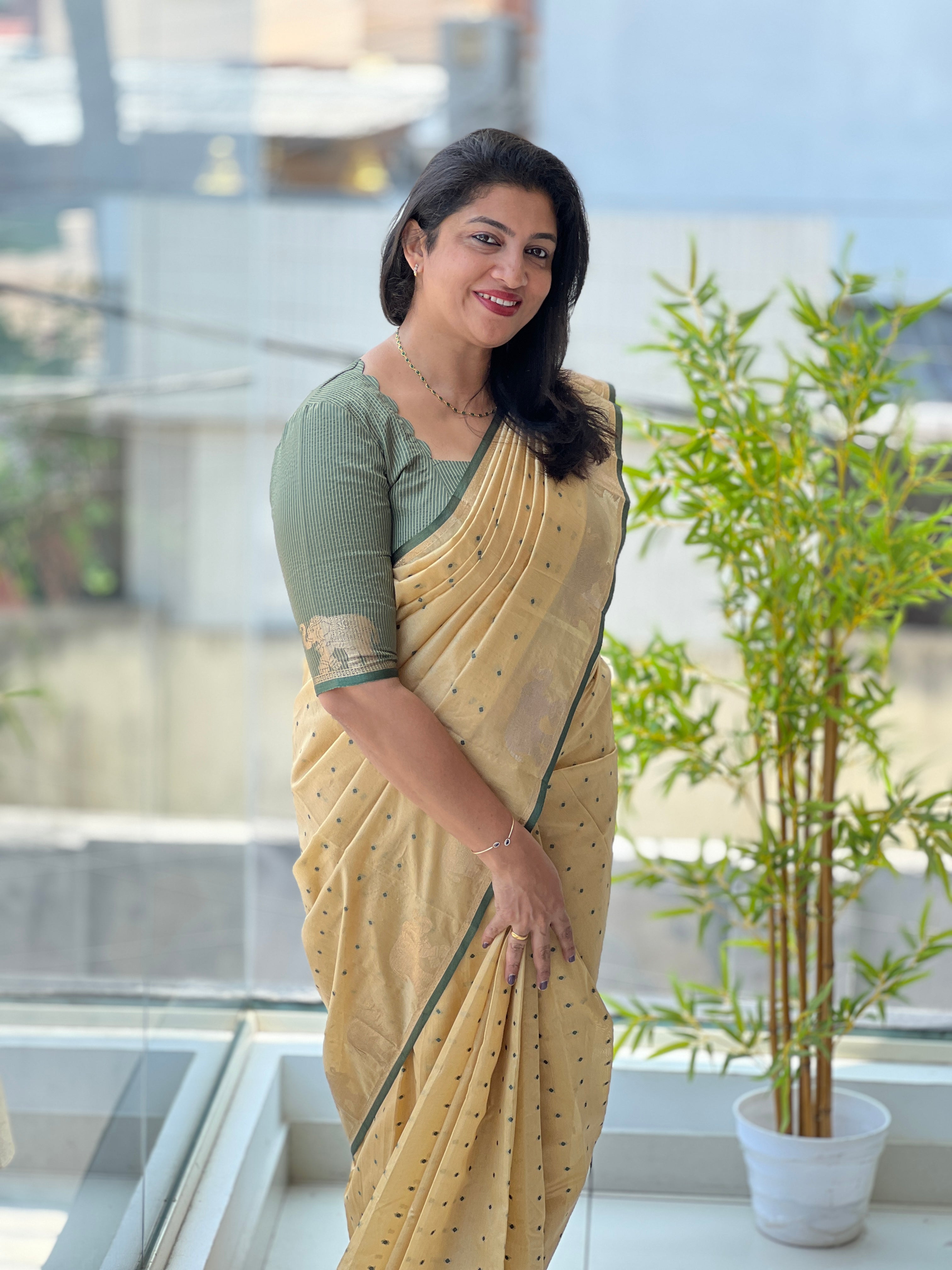 Traditional Elephant Motif Design Semi Silk Saree | SSN521
