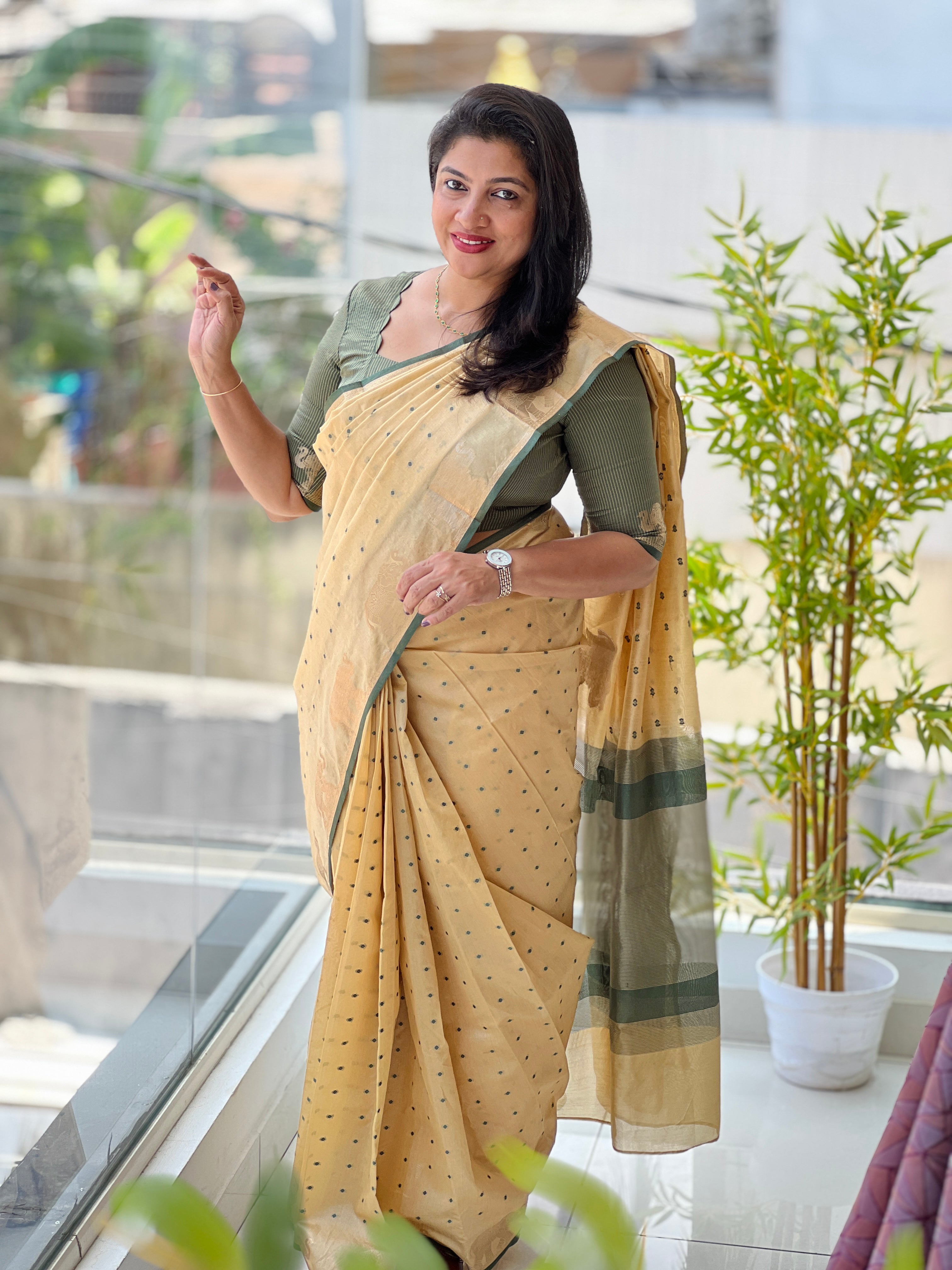Traditional Elephant Motif Design Semi Silk Saree | SSN521