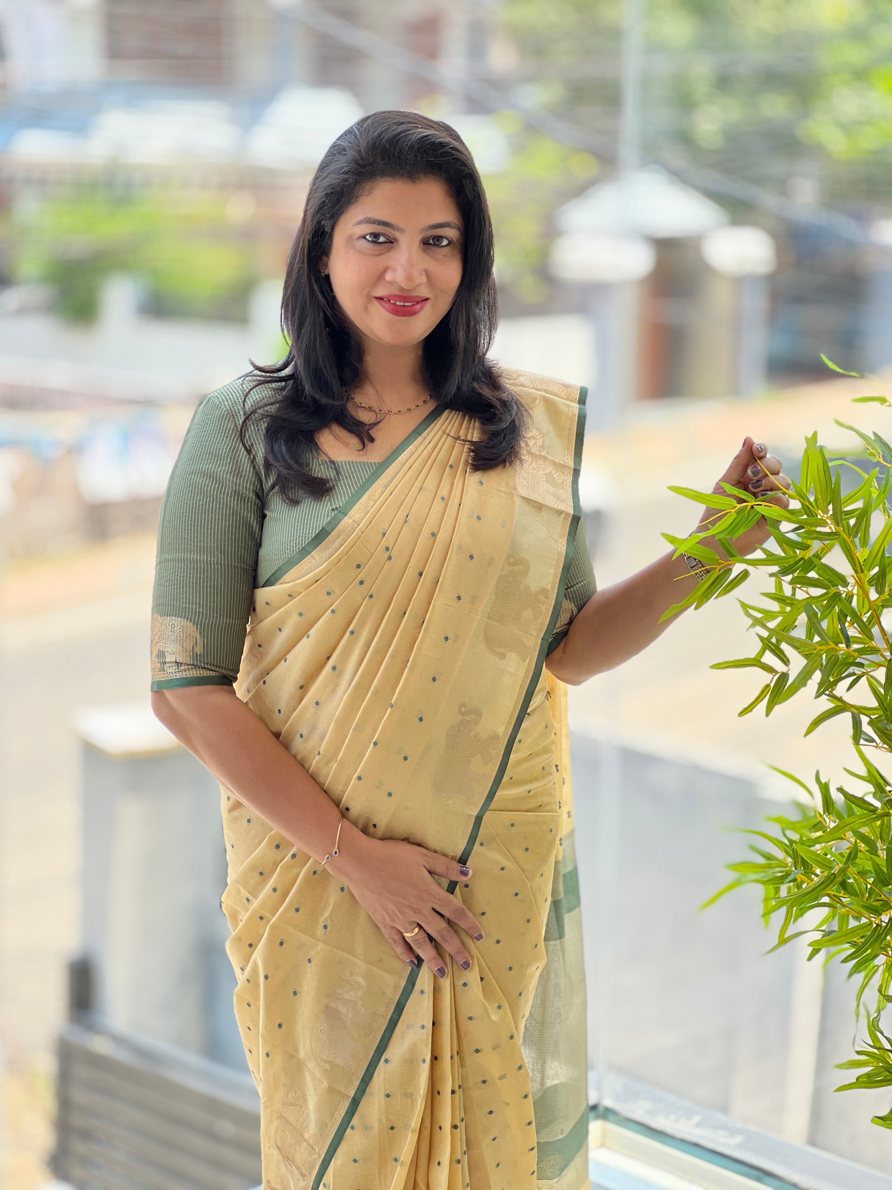 Traditional Elephant Motif Design Semi Silk Saree | SSN521