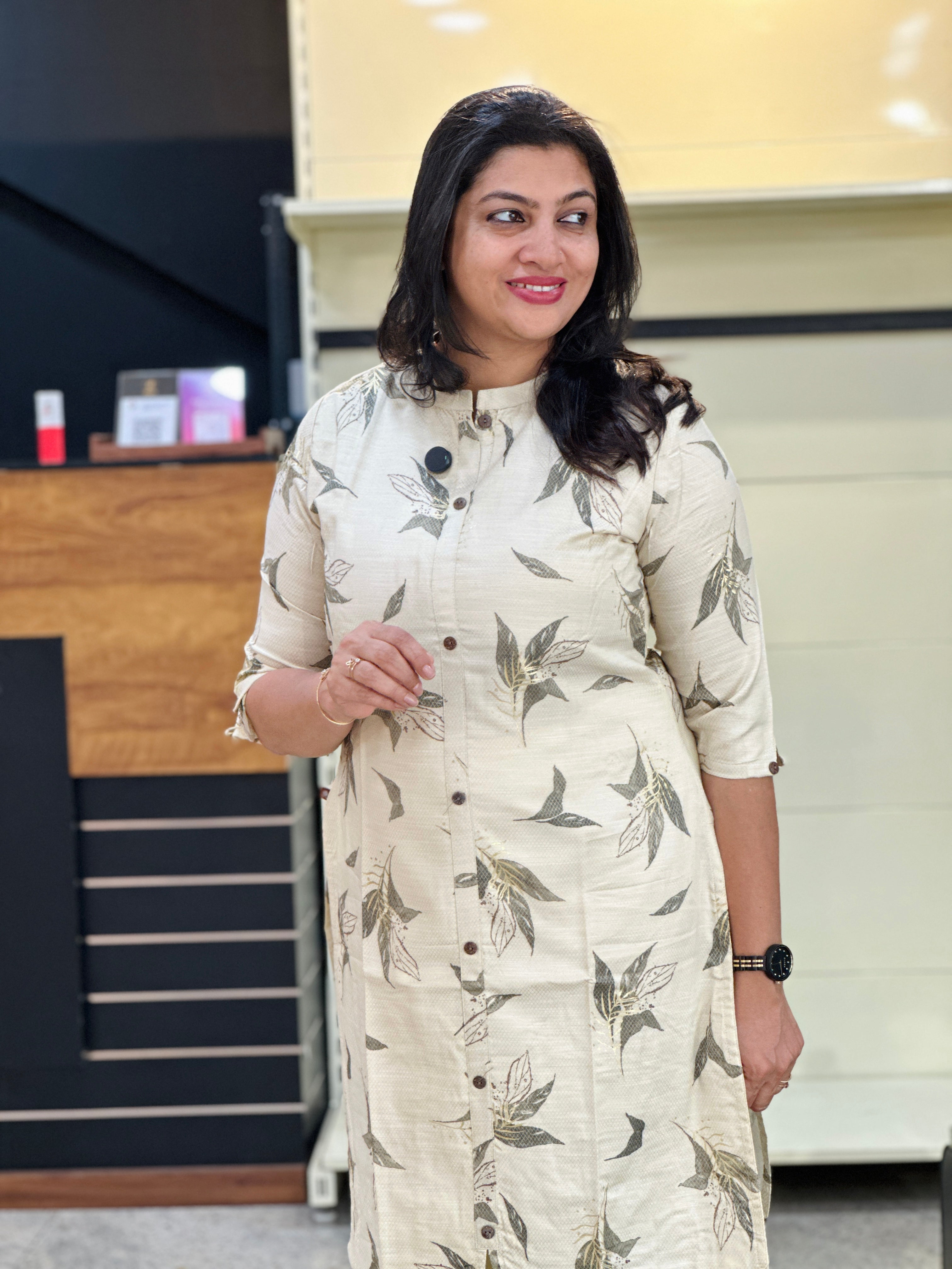 Leaf Print With Foil Print Detailed Rayon Kurta | VSI161