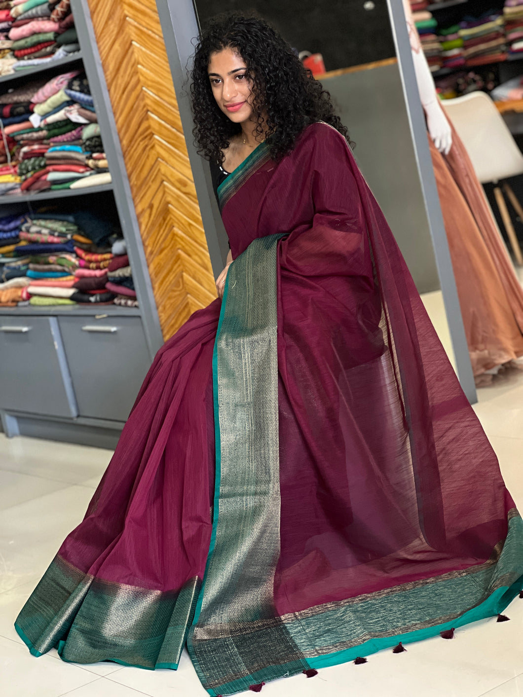 Banarasi Weaved Semi Geecha Saree | YNG291