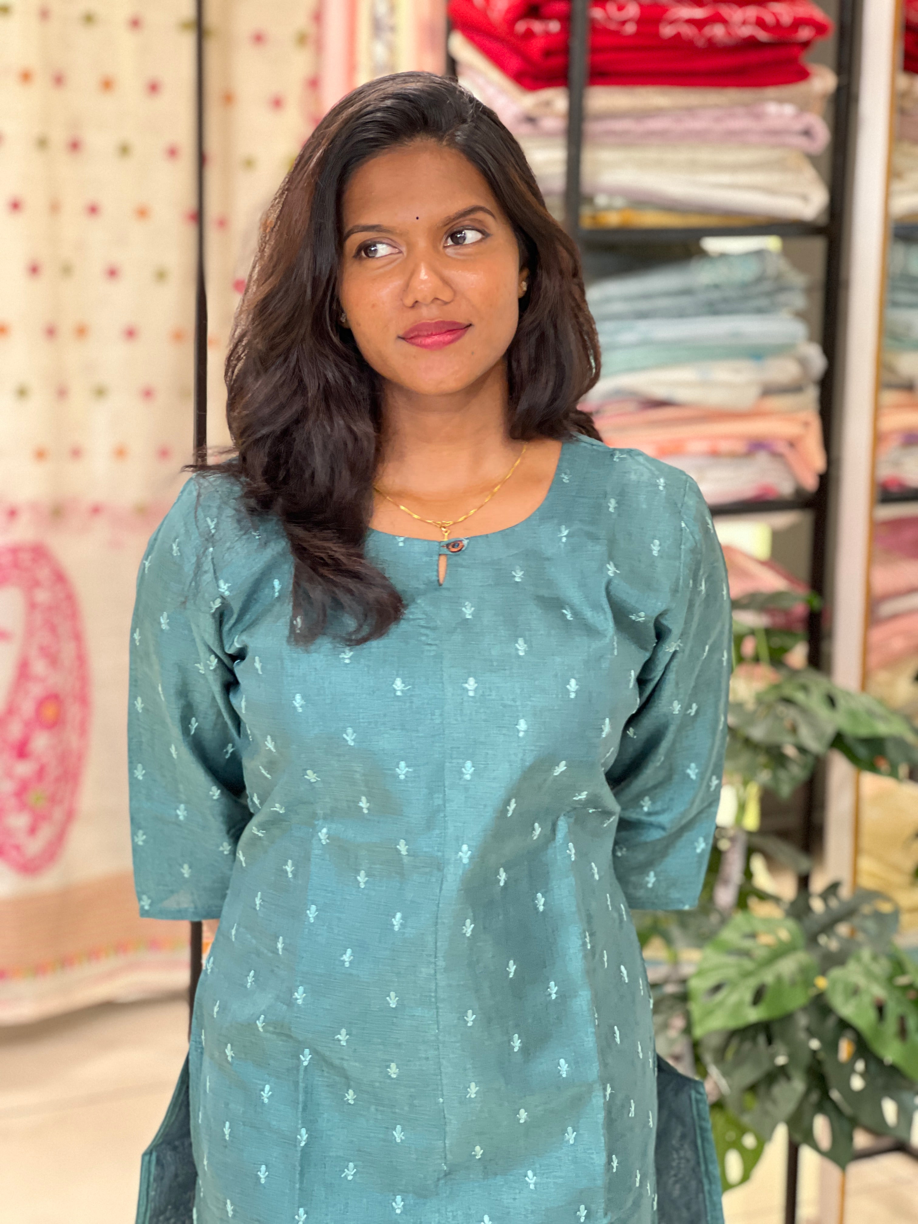 Embroidery Buta Detailing Semi Tussar Kurta | RMLA338