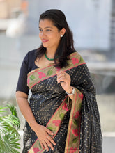 Antique Zari & Floral Weaved Semi Silk Saree | SSN362