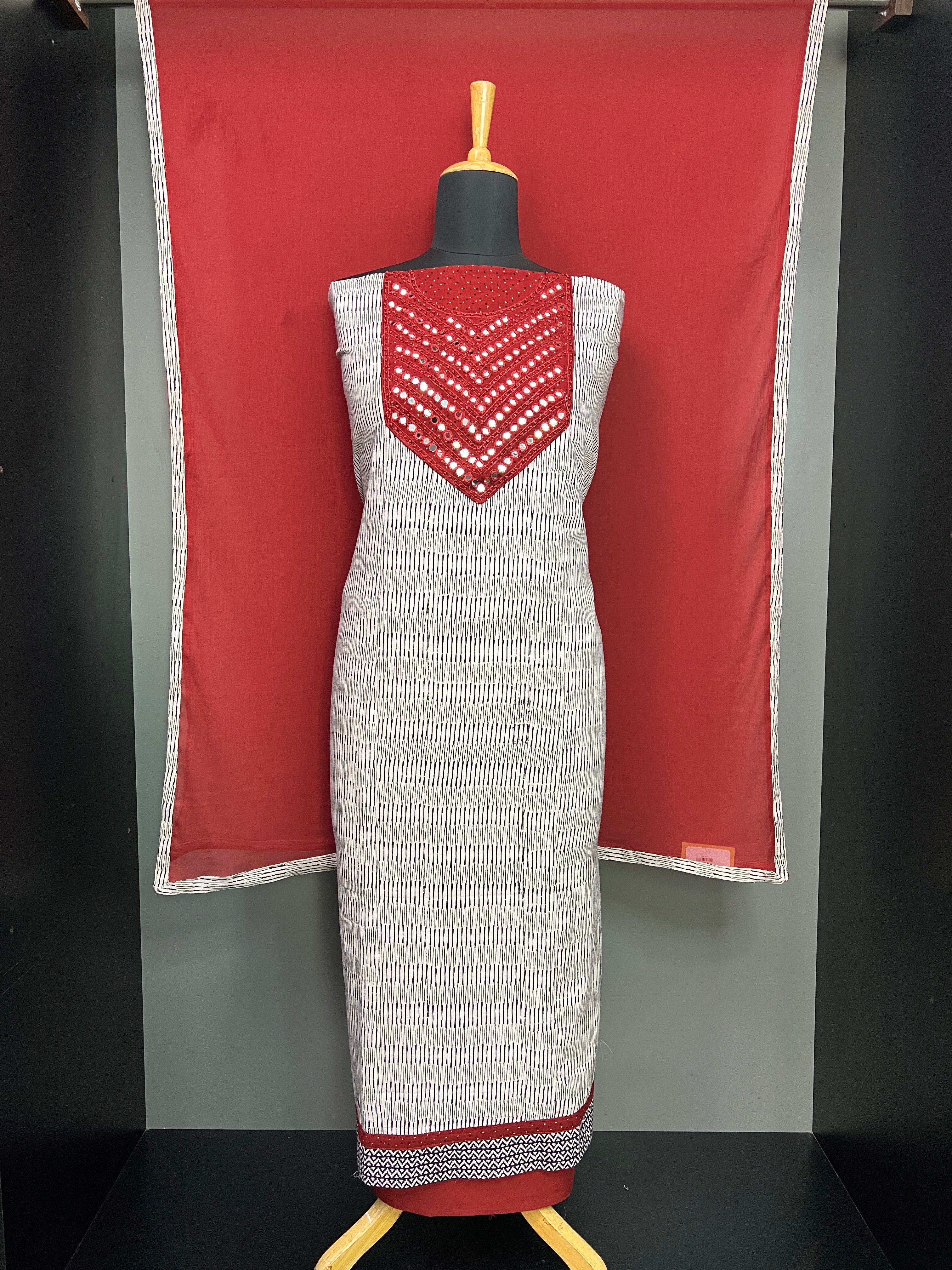 Geometric Print With Mirror Detailed Cotton Salwar Set | JSC532