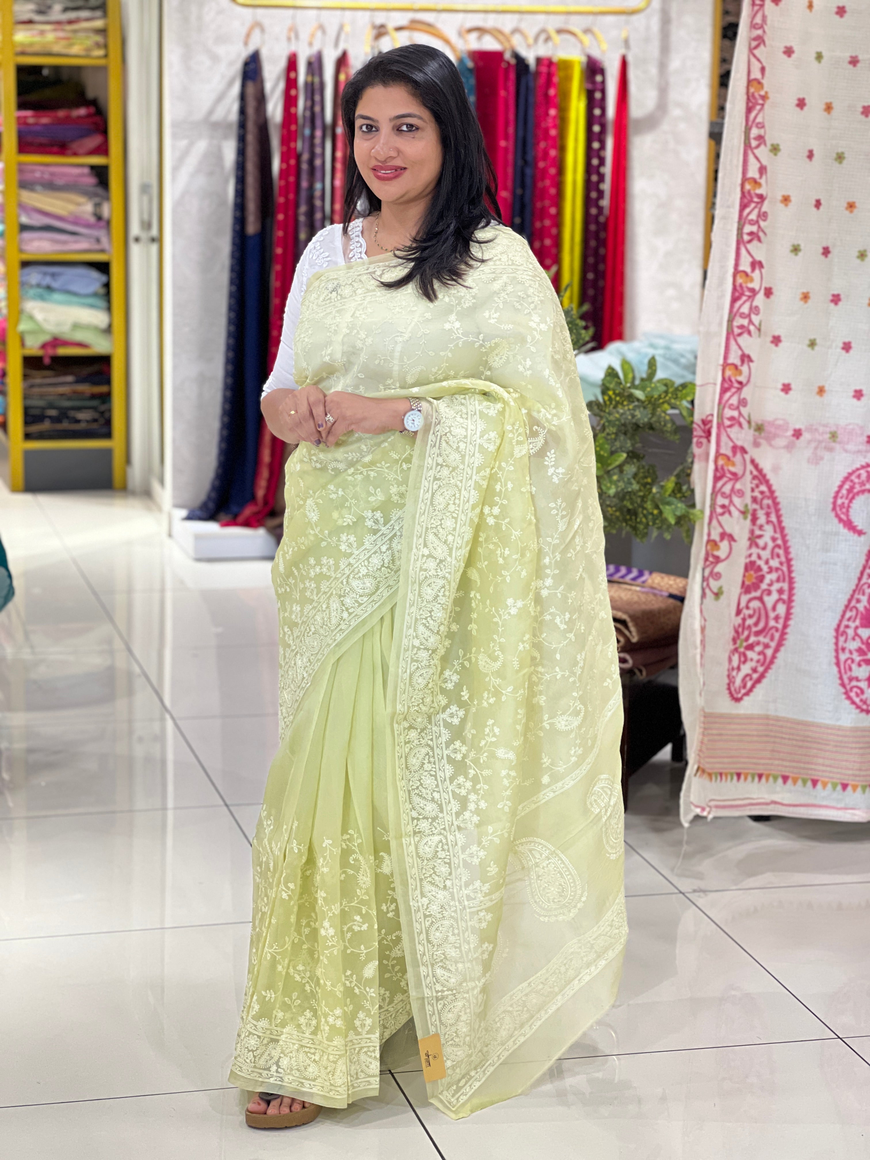 Lucknowi Embroiderd Paisley Pattern Pure Organza Saree |MM525