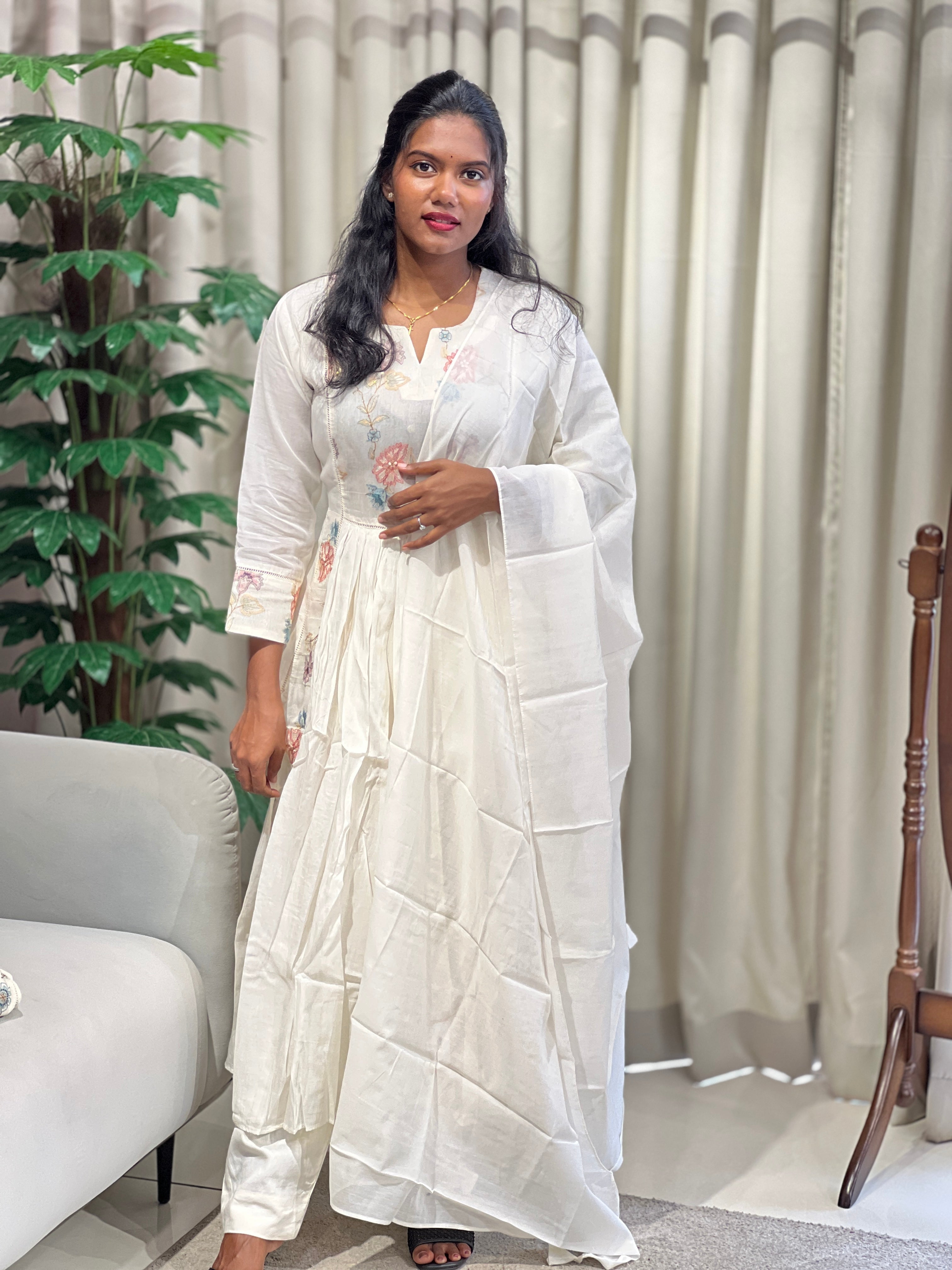 Multicolour Floral Embroidery Detailed Chanderi Kurta Set | KAR101