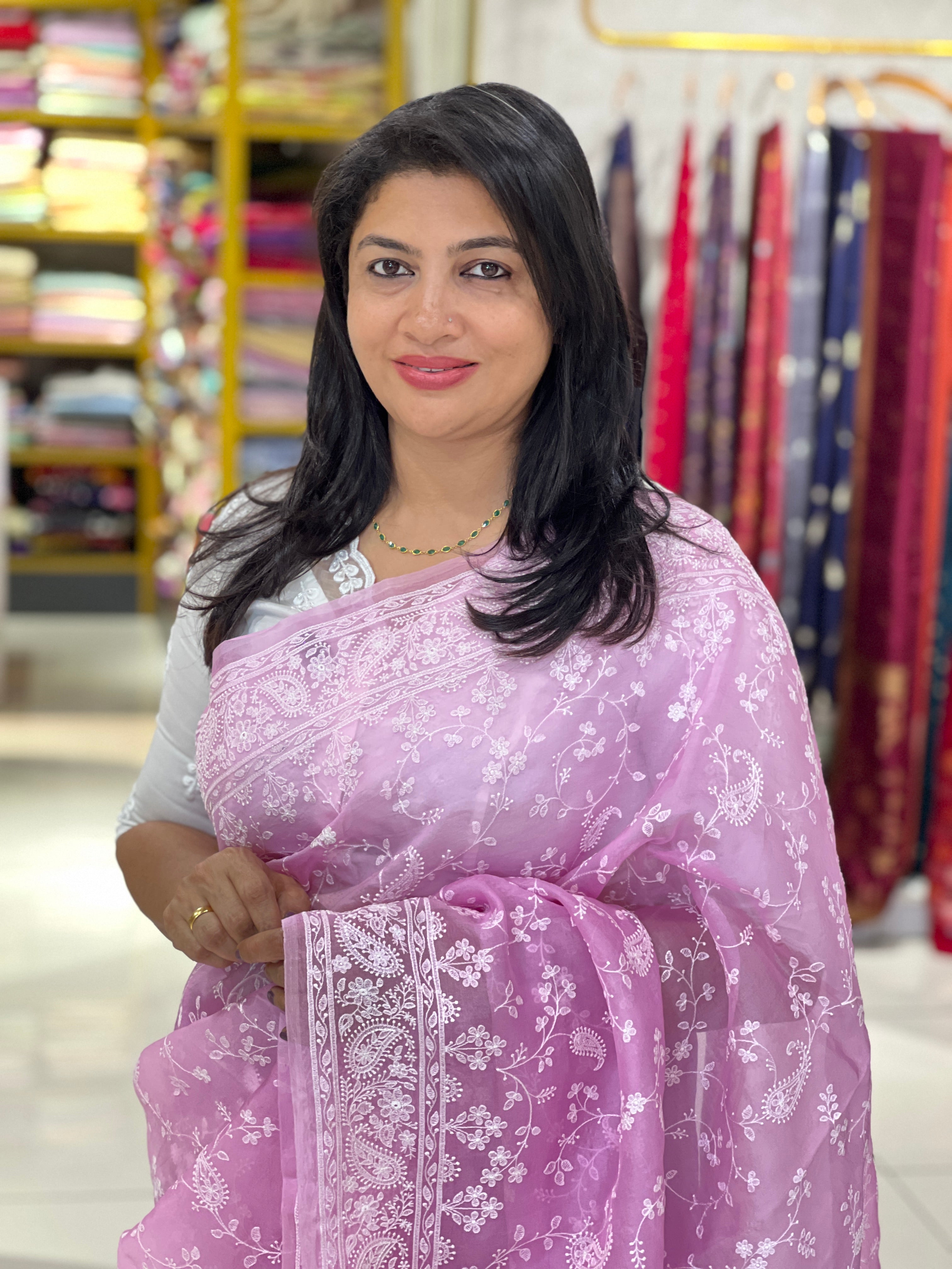 Lucknowi Embroiderd Paisley Pattern Pure Organza Saree |MM527