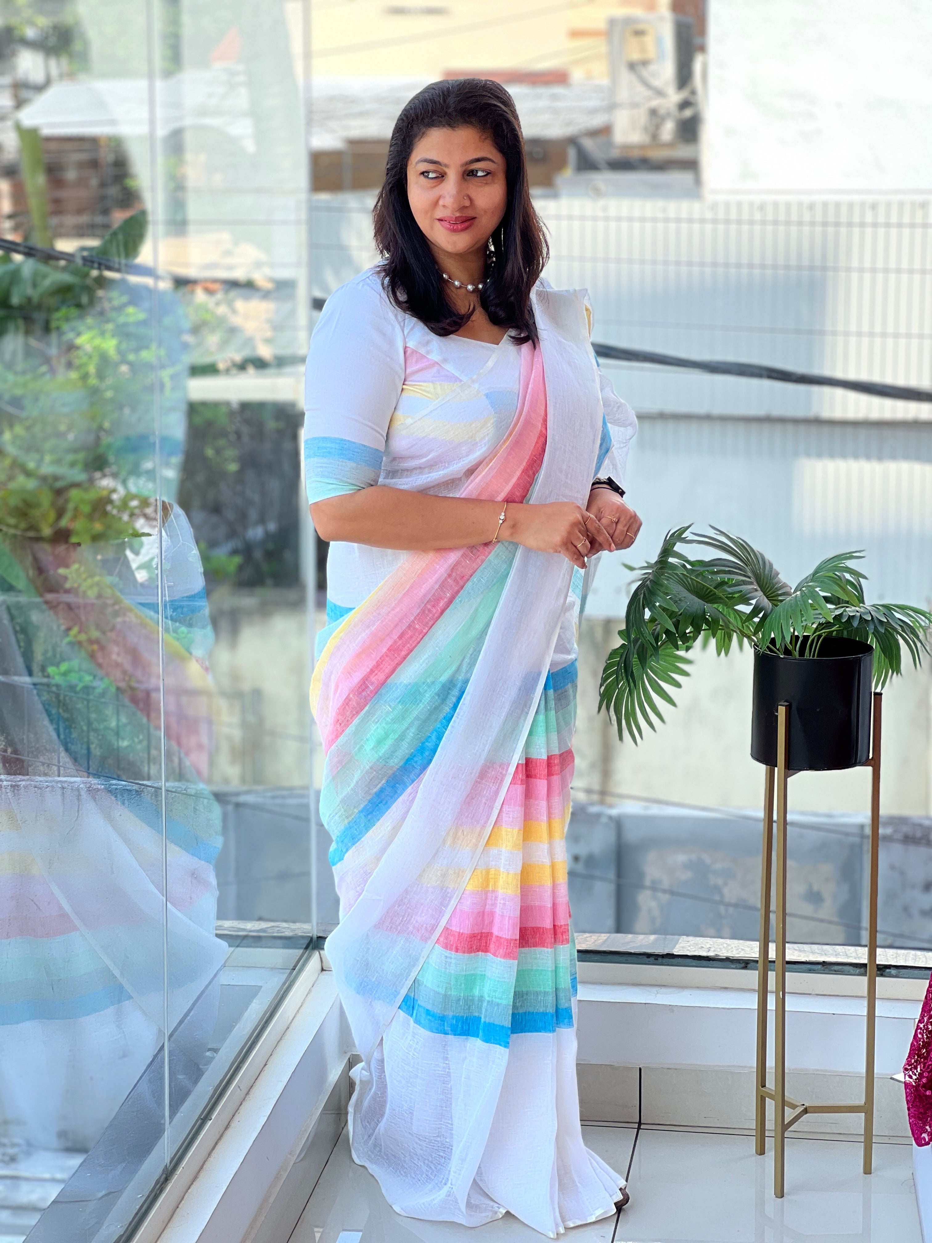 Multi-Color Patterned Linen Saree | DLS348
