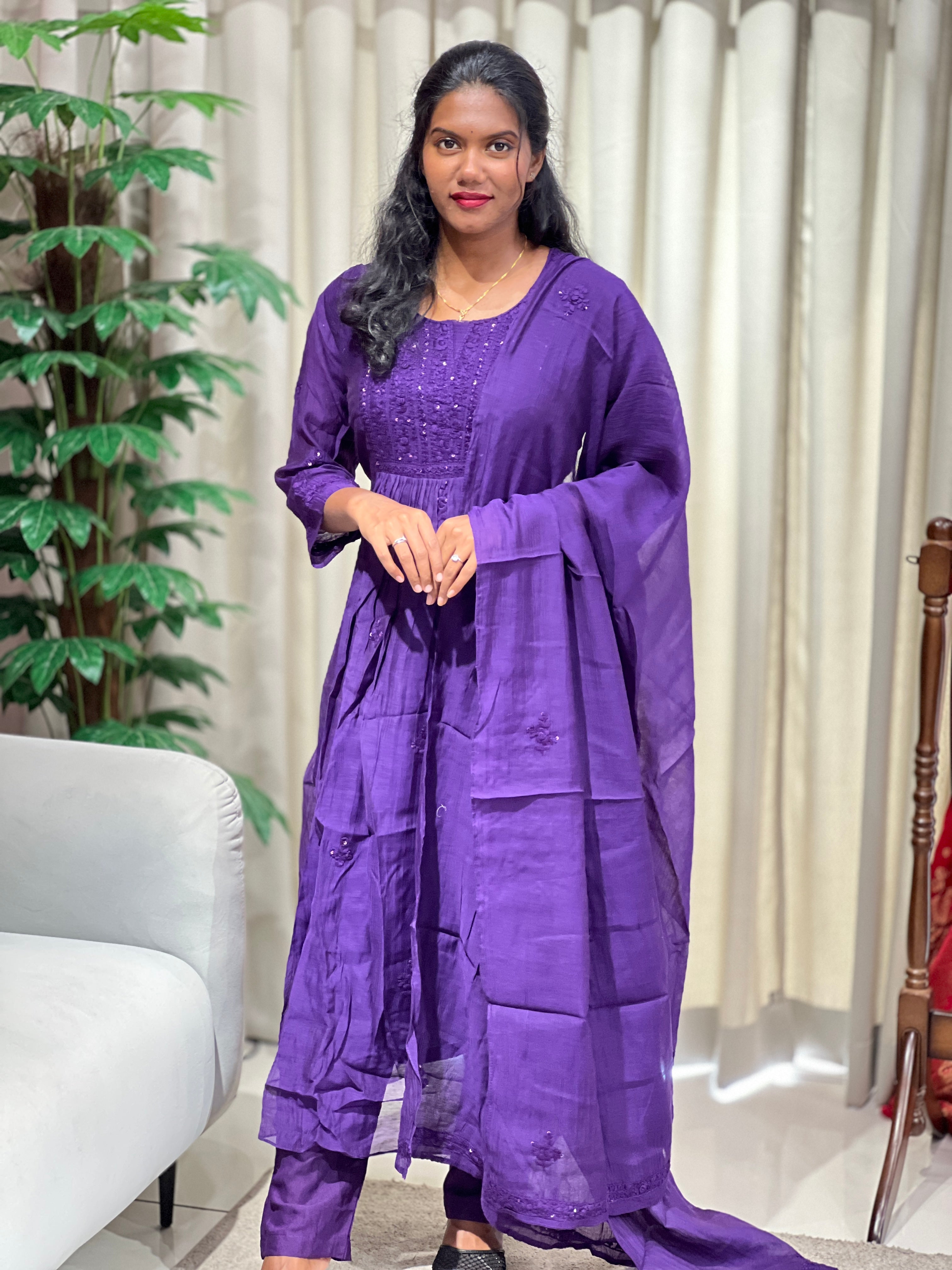 Hand Embroidery With Sequins Detailed Chanderi Kurta Set | GMA165