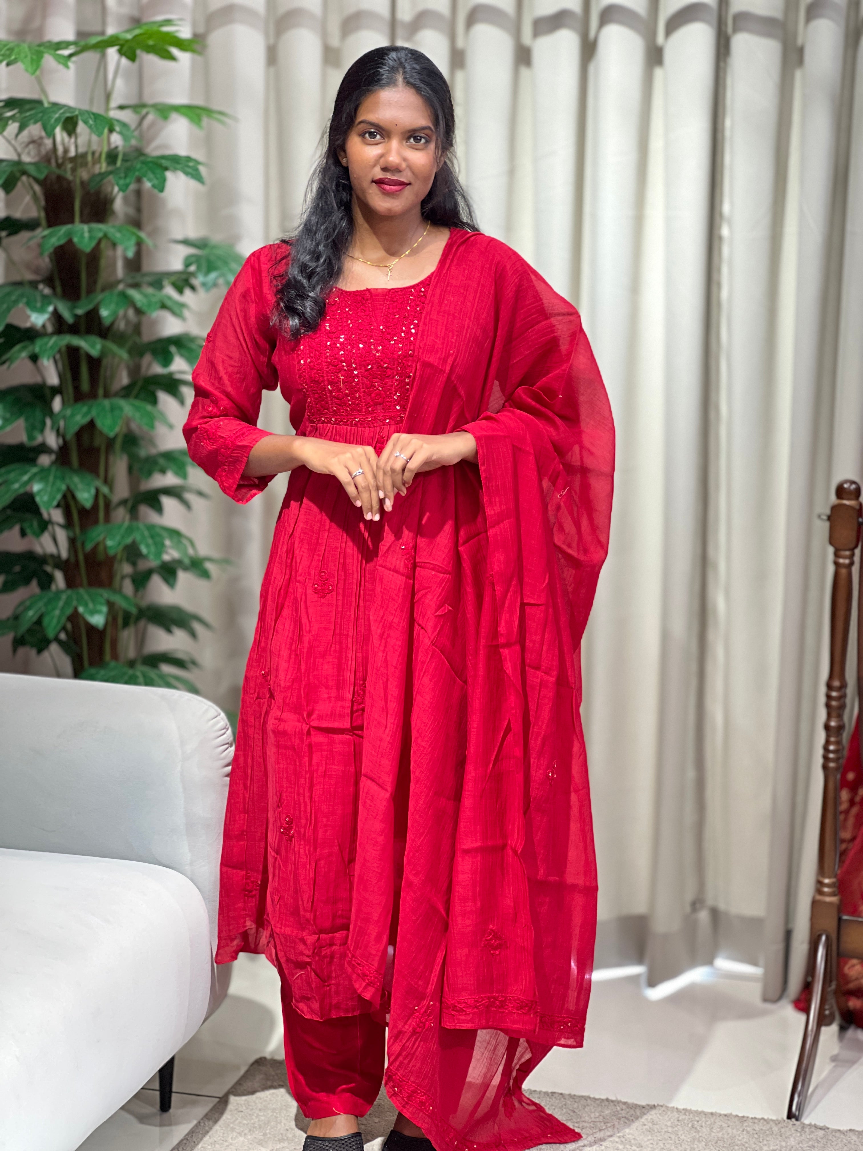 Hand Embroidery With Sequins Detailed Chanderi Kurta Set | GMA164