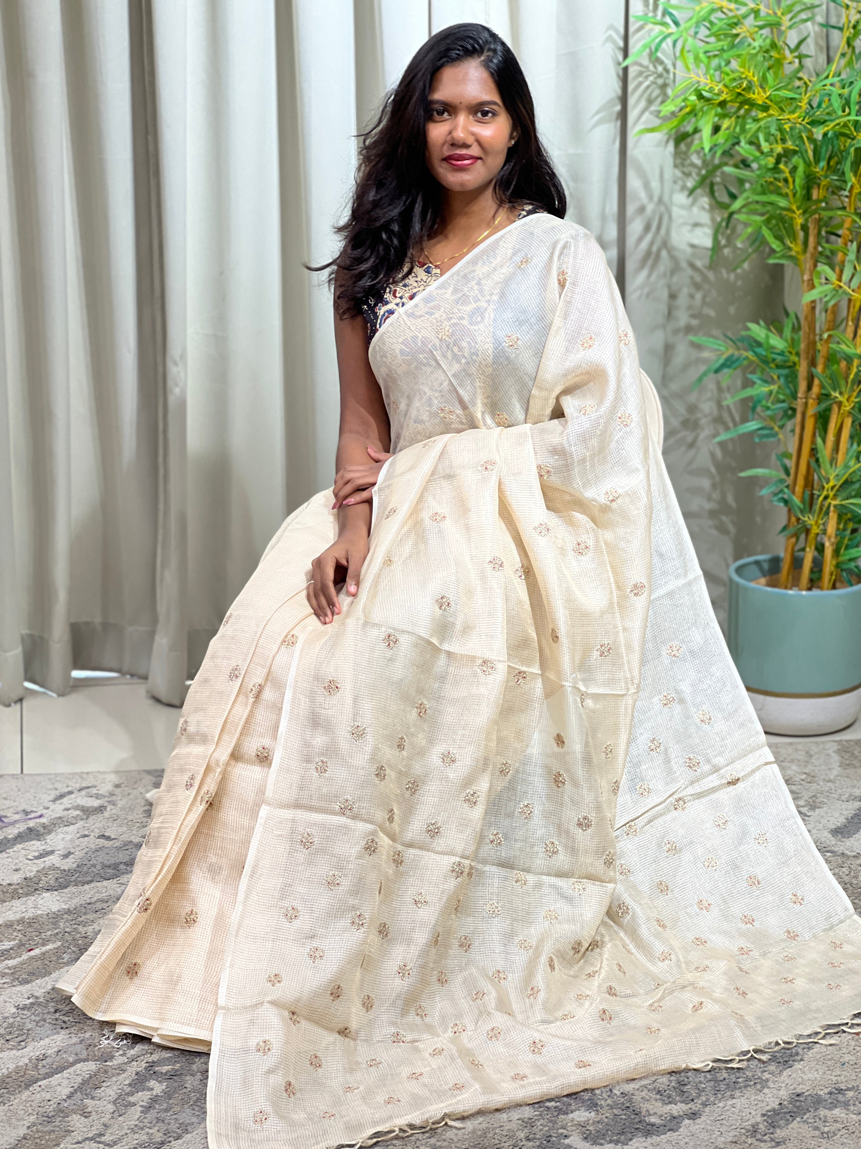 Embroidered Check Patterned Tussar Saree | HS1438