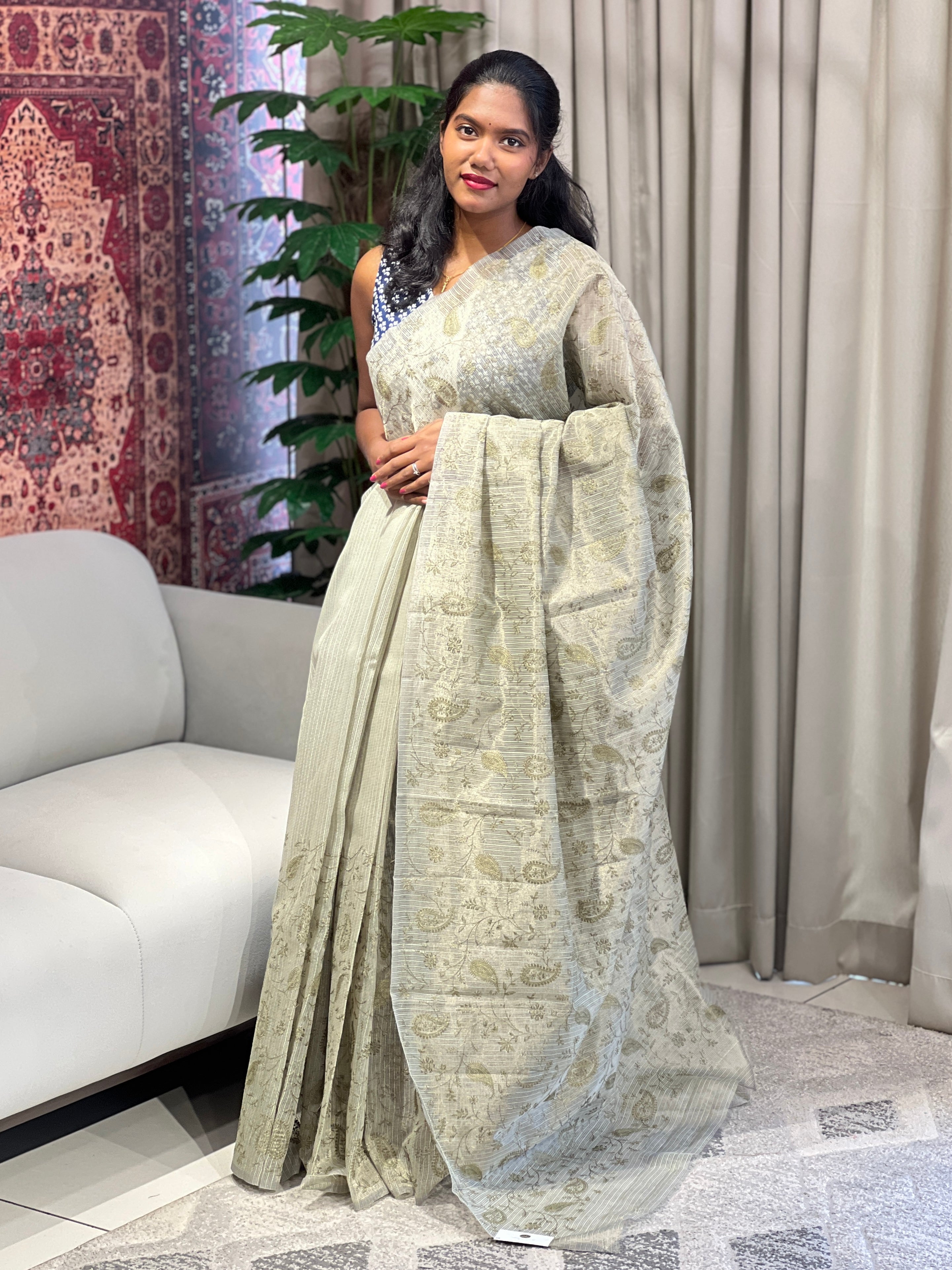 Paisley Embroidered Tissue Woven Check Kota Saree | YNG866