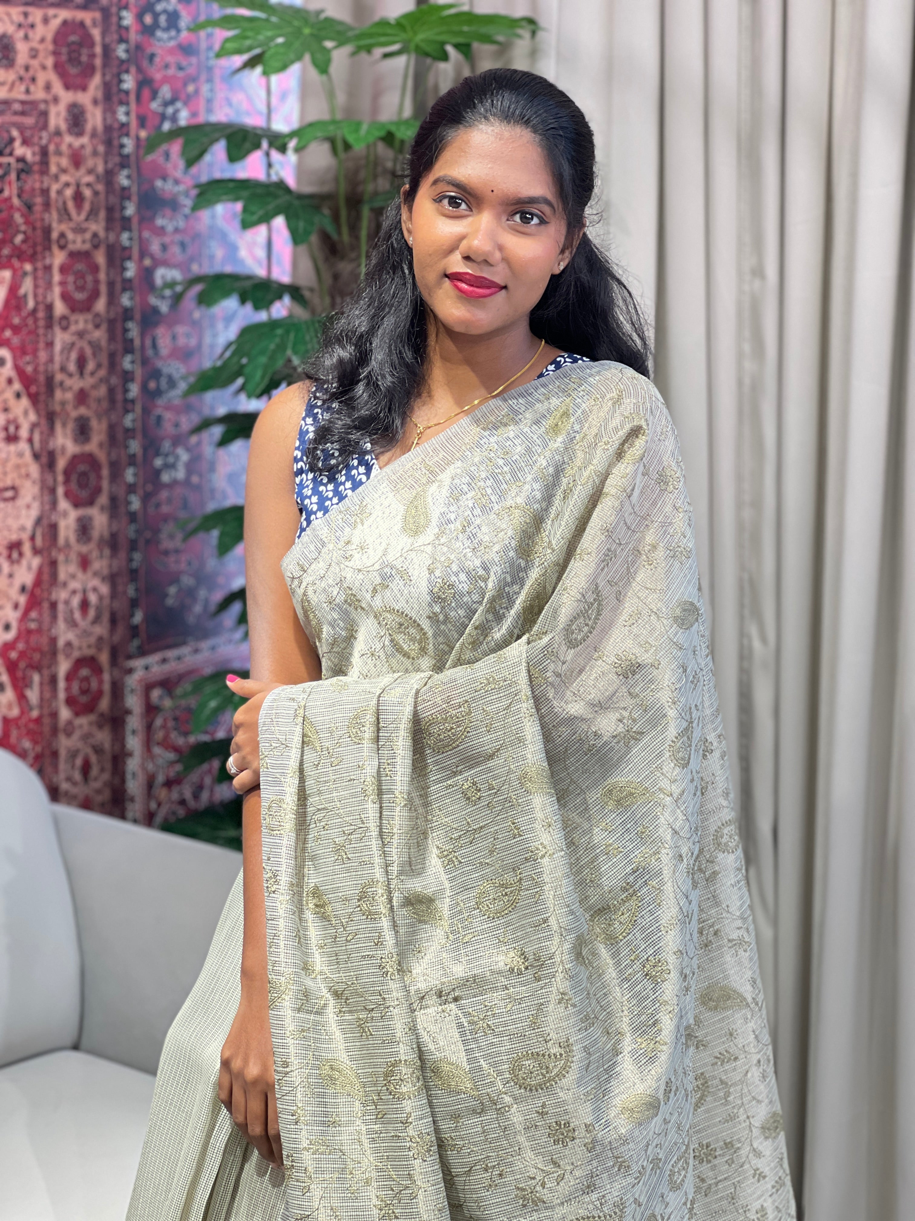 Paisley Embroidered Tissue Woven Check Kota Saree | YNG866