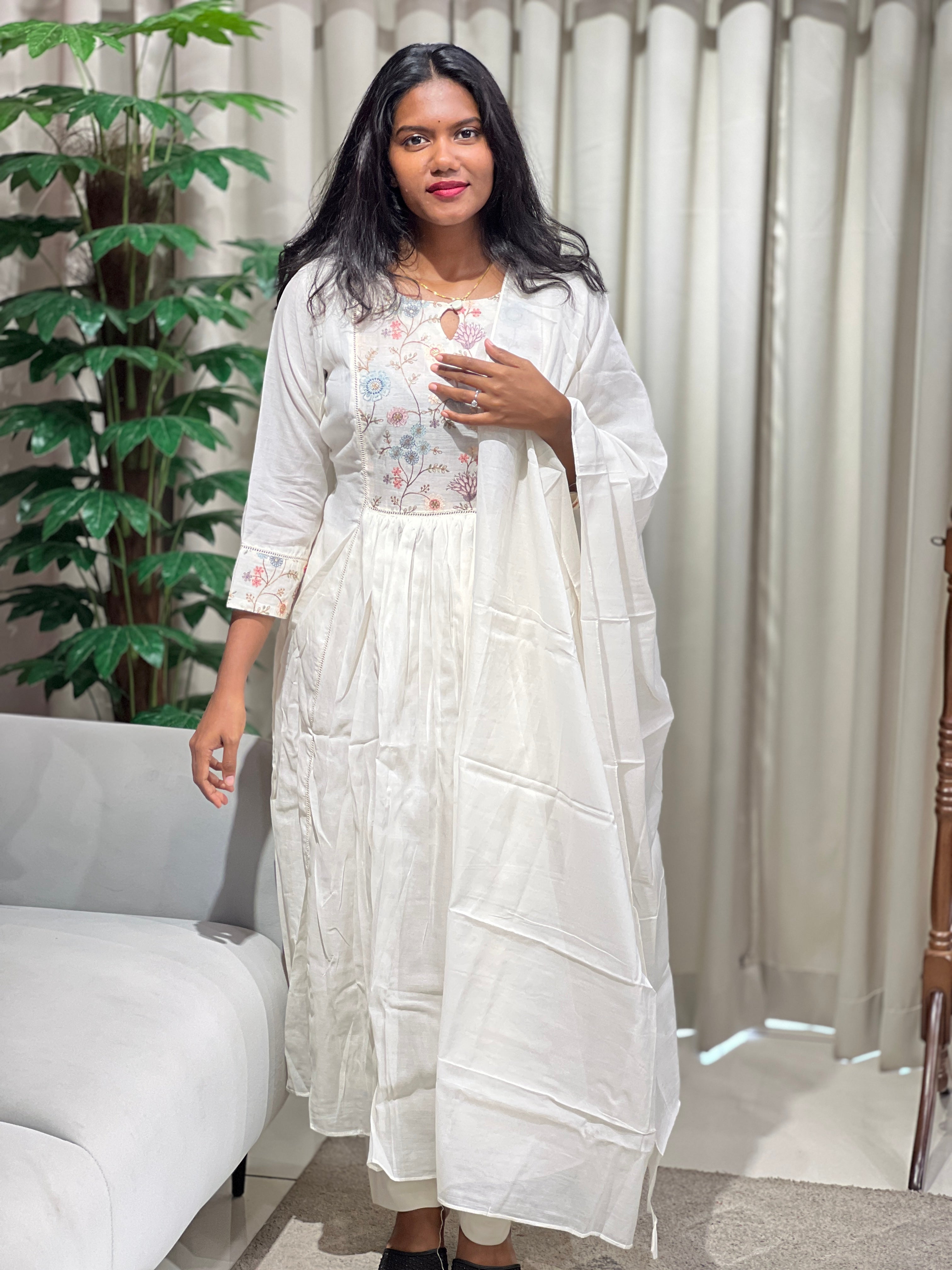 Multicolour Floral Embroidery Detailed Chanderi Kurta Set | KAR102