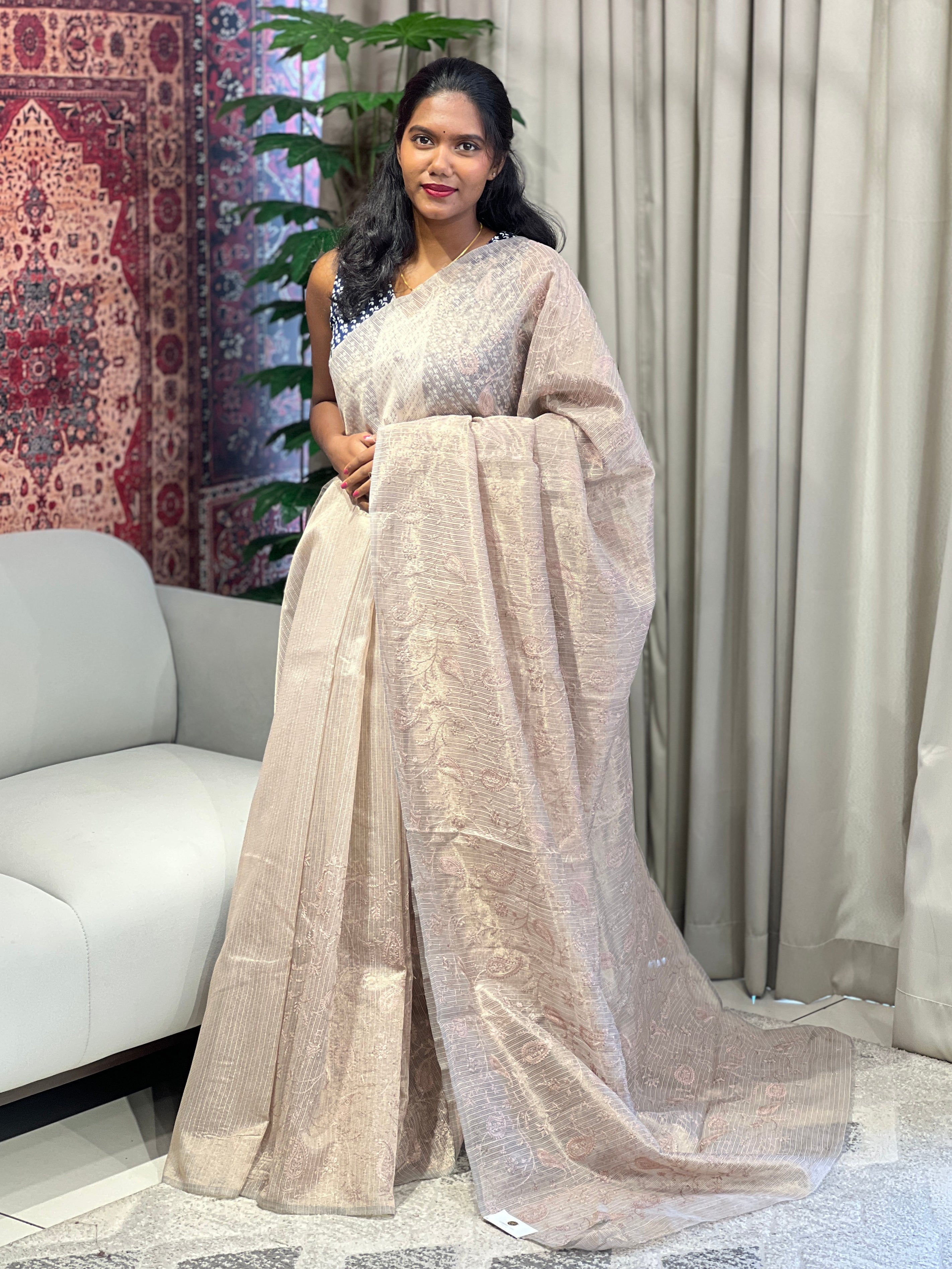 Paisley Embroidered Tissue Woven Check Kota Saree | YNG863