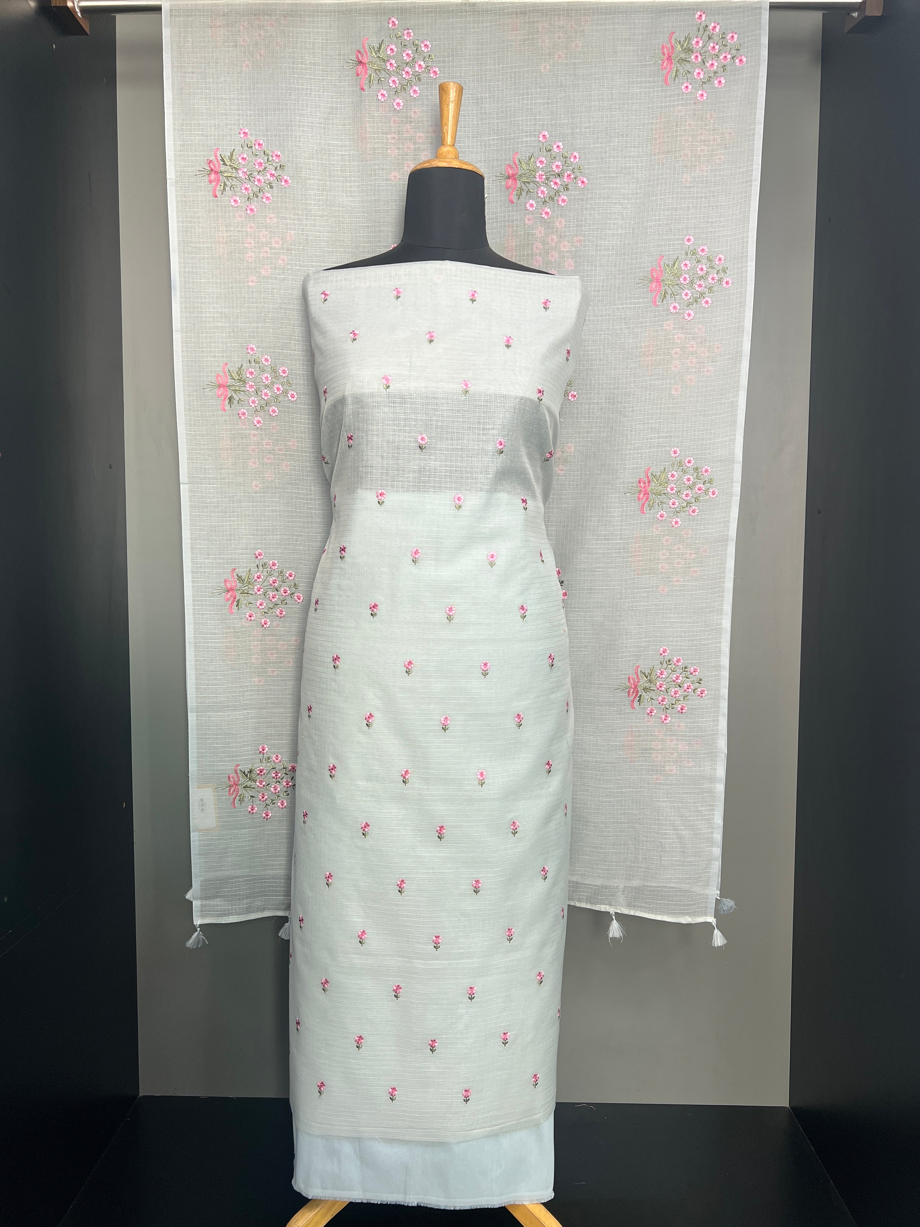 Floral Embroidery Detailed Kota Salwar Set | MR468