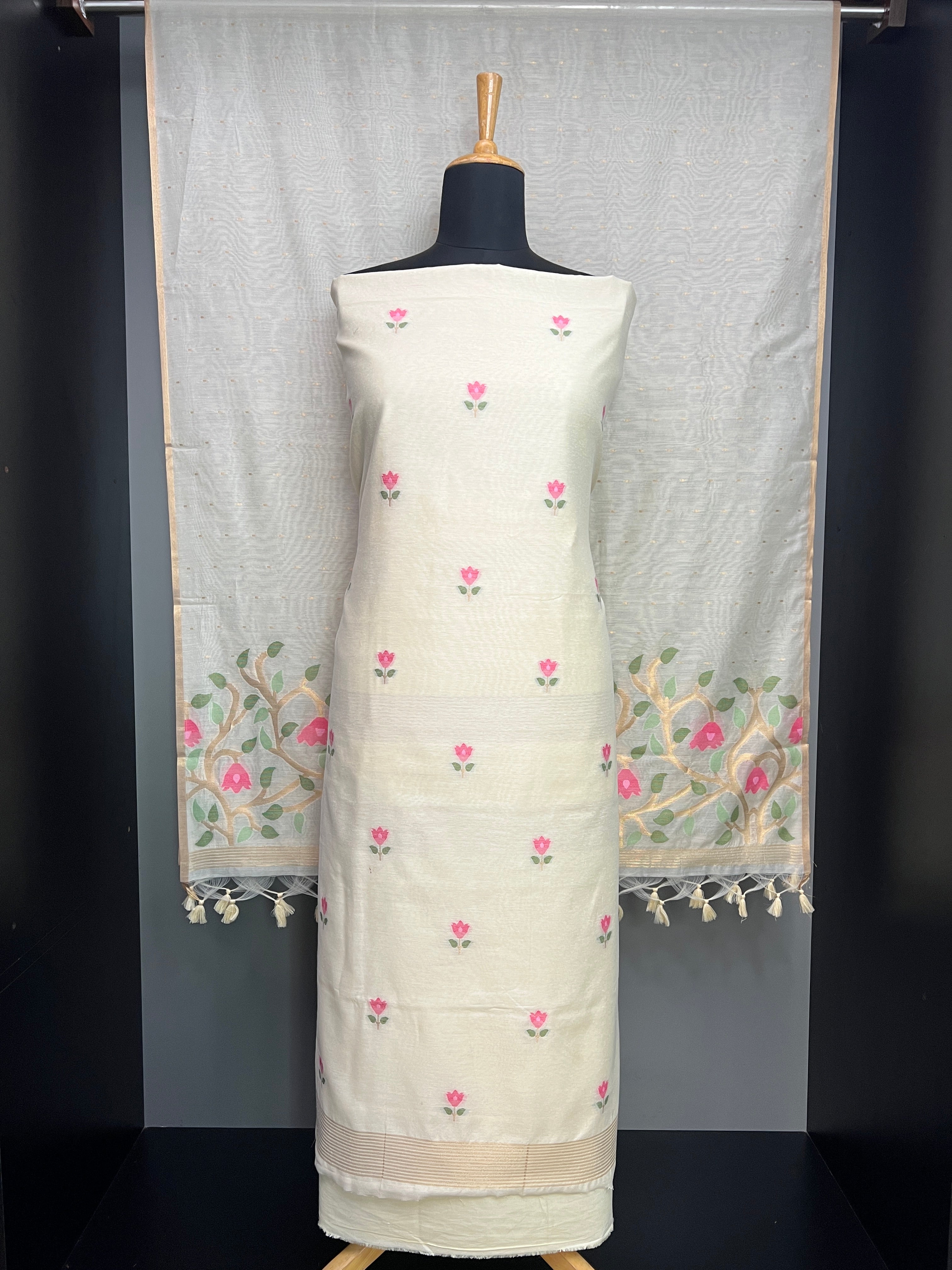 Floral Jamdani Weaved Bhagalpuri Linen Salwar Set | SSN272