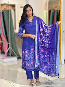 Floral Print With Embroidery Detailed Muslin Finish Kurta Set | SJL145