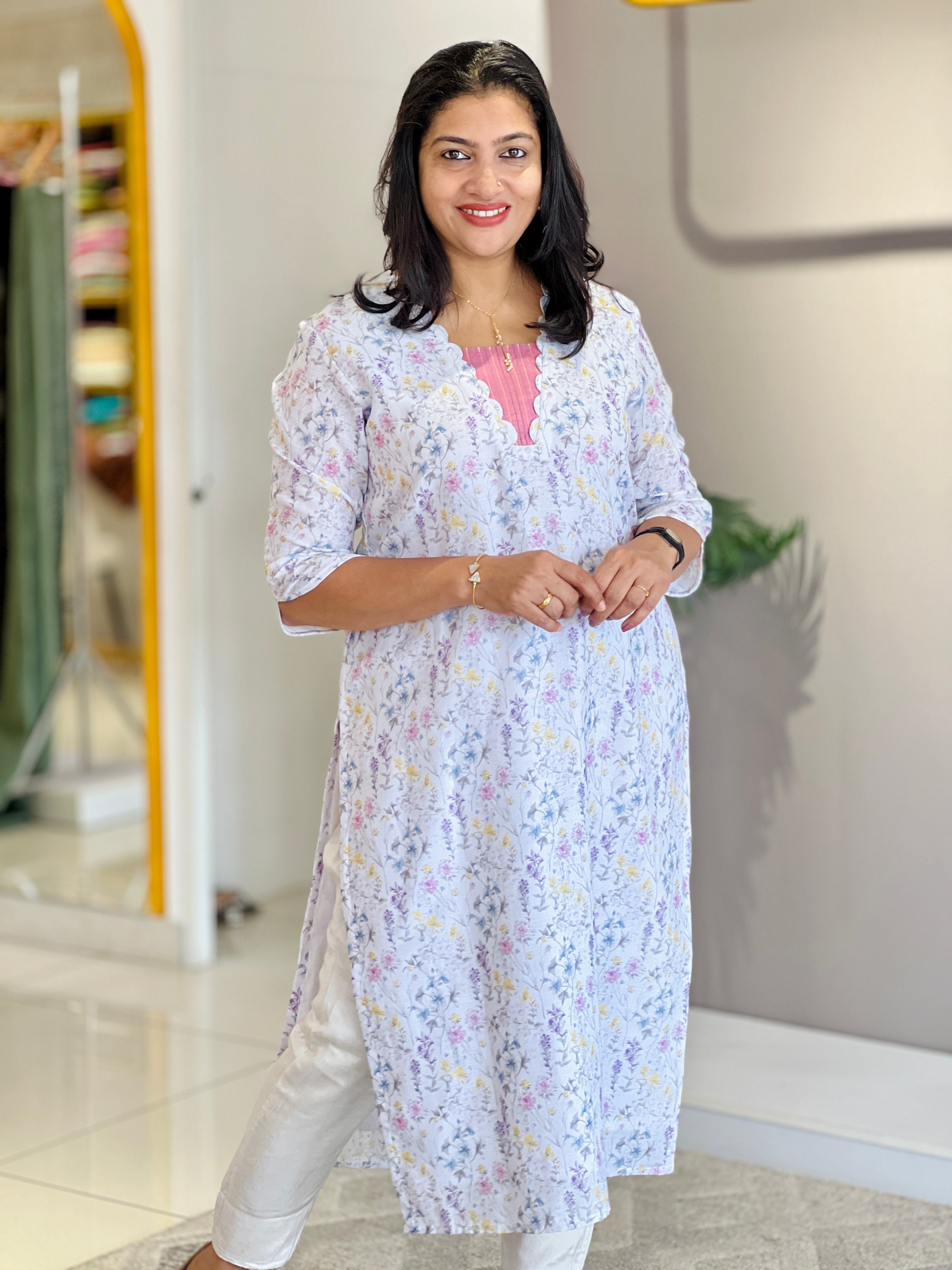 Floral Print With Patch Detailed Cotton Kurta Material | DN752