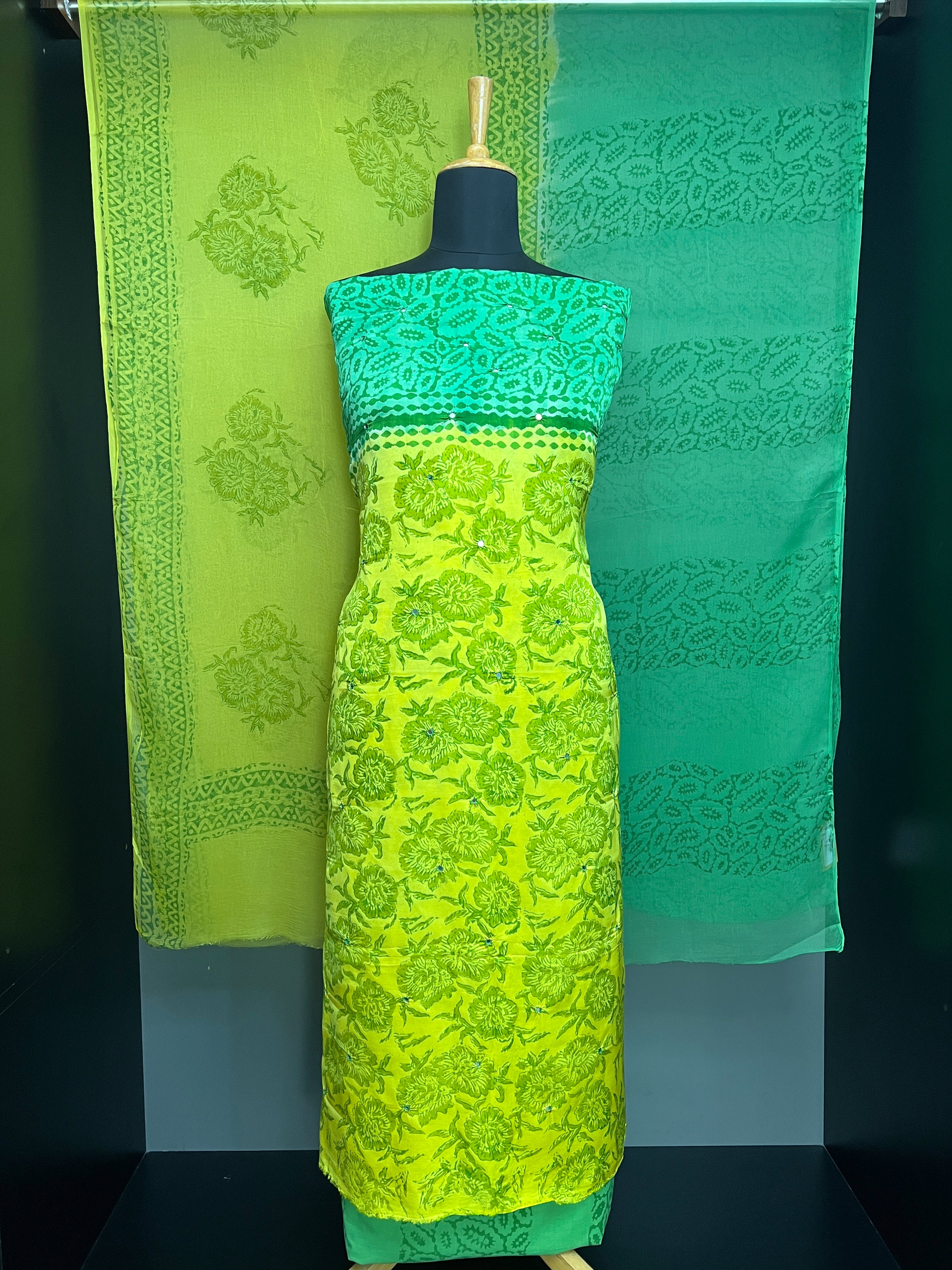 Print With Nalgonda Mirror Detailed Modal Salwar Set | SF1416