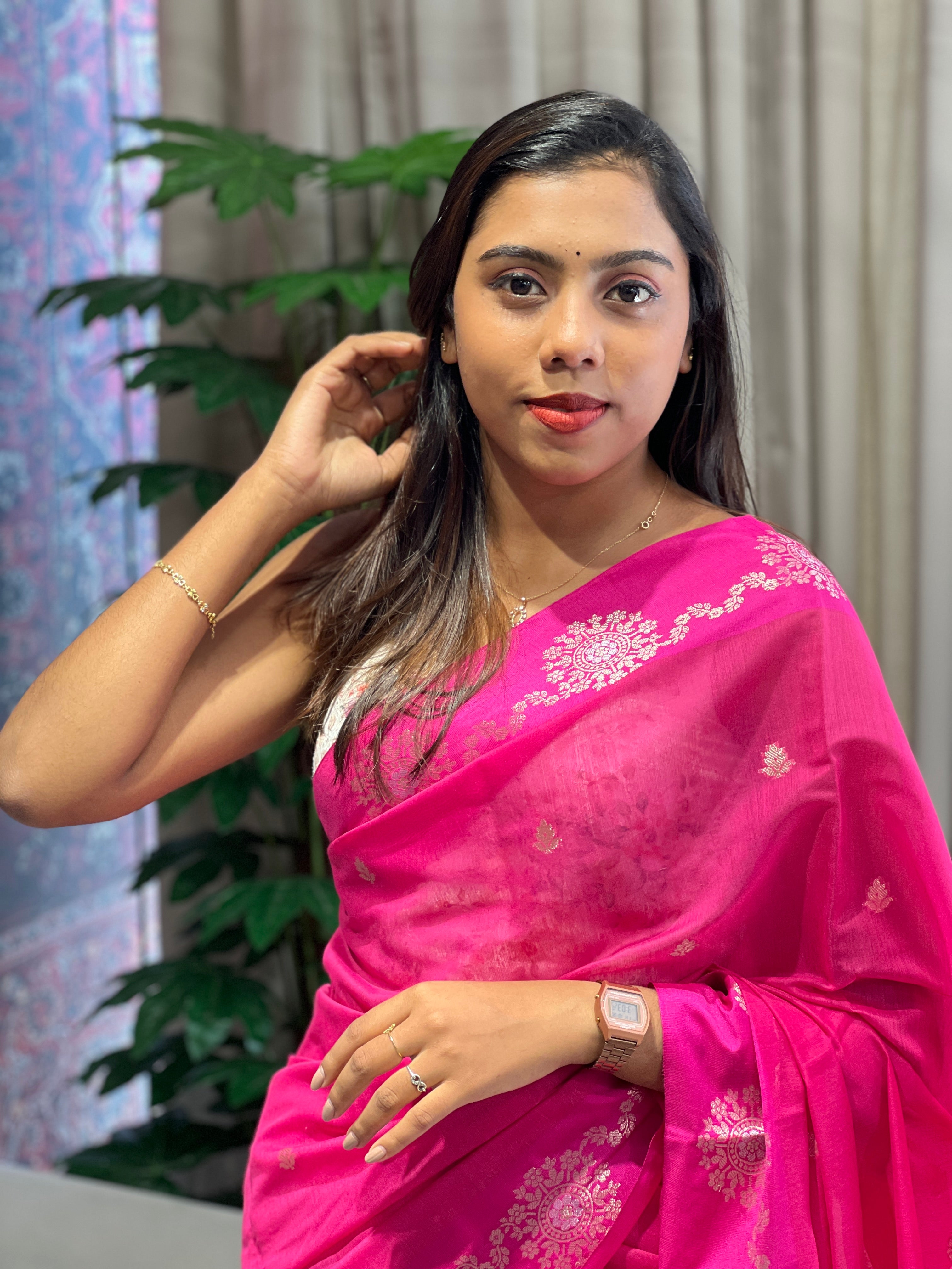 Silver and Golden Zari Detailed Cotton Silk Saree | YNG1023