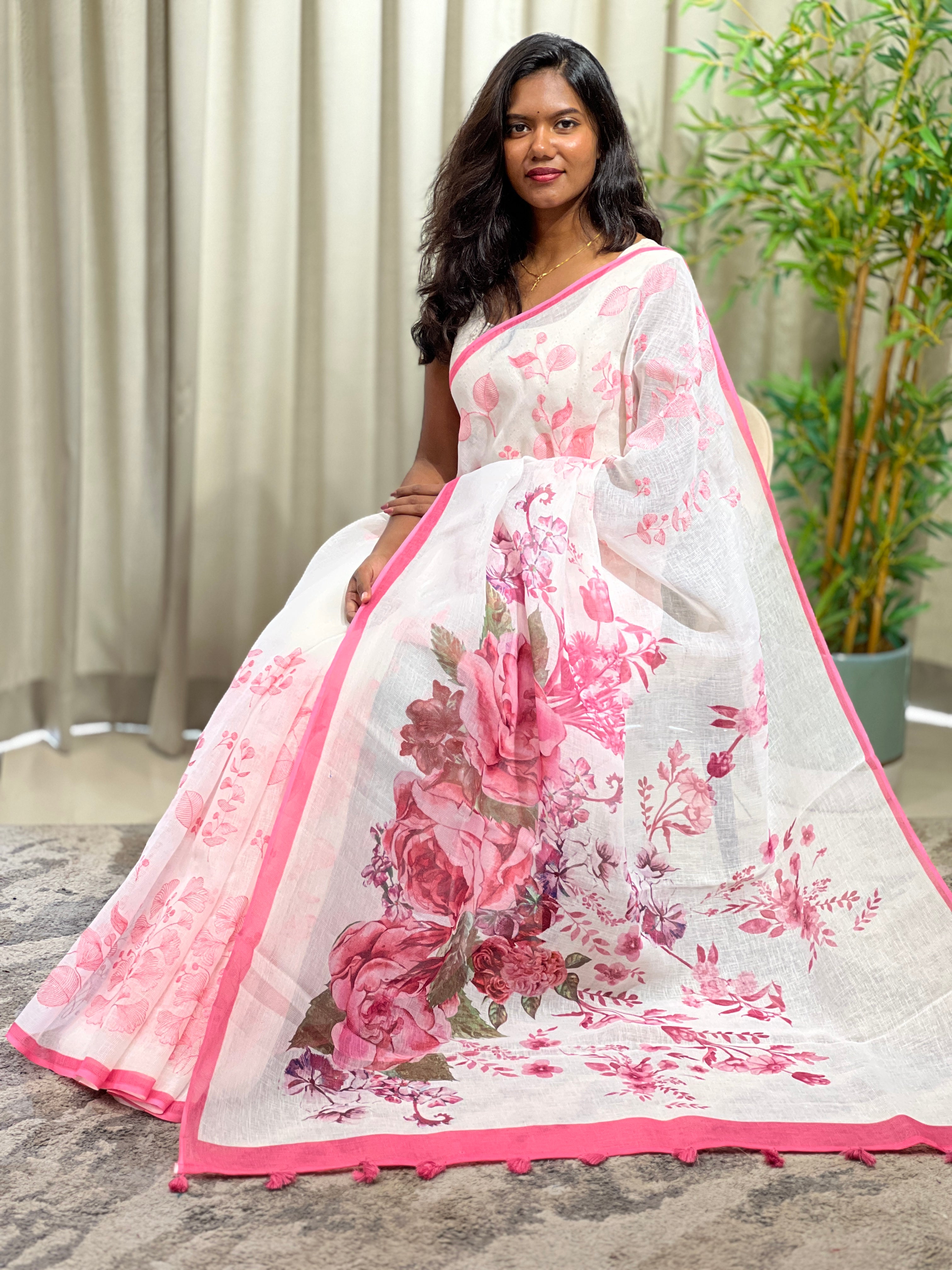 Floral Printed Pattern Linen Saree | YNG1479