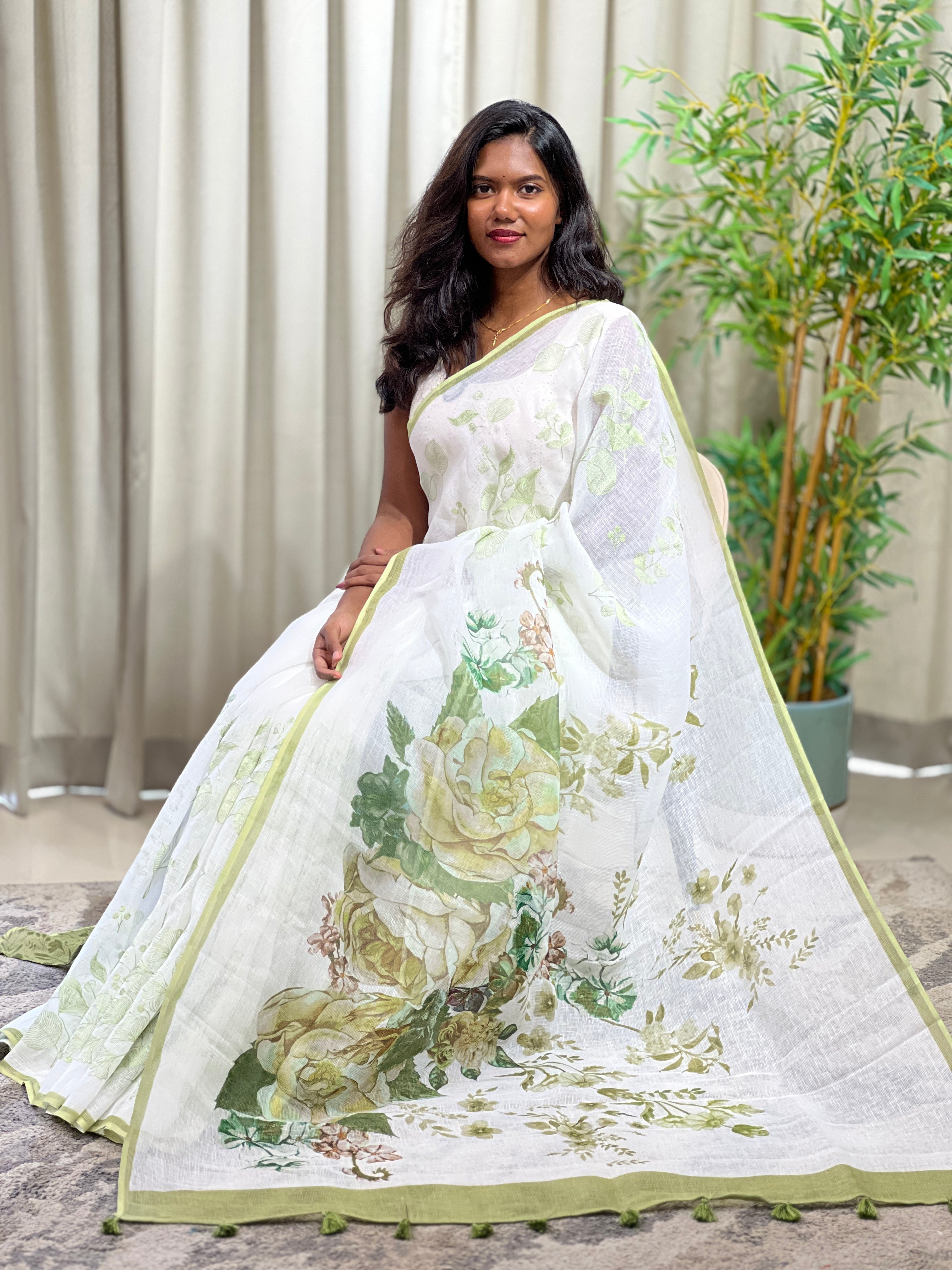 Floral Printed Pattern Linen Saree| YNG1476