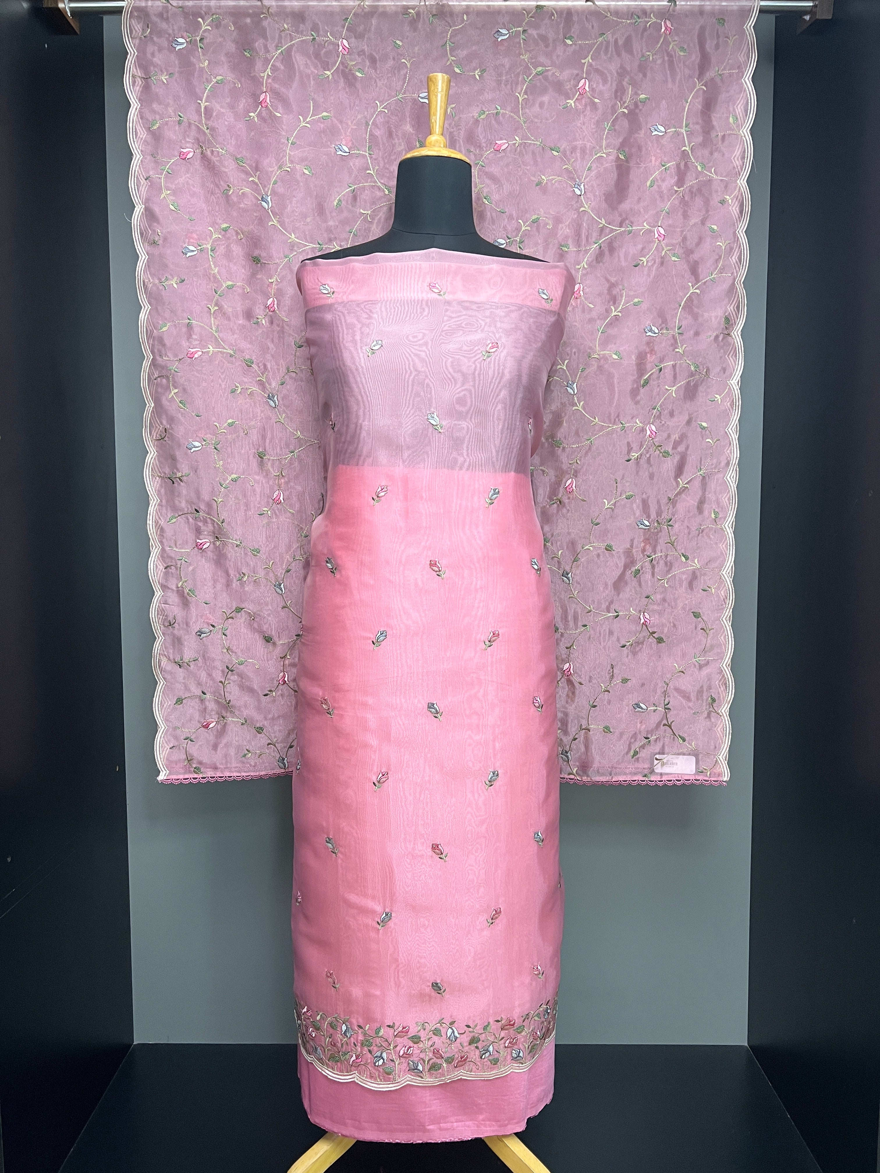 Floral Embroidery Detailed Organza Salwar Set | SUN699