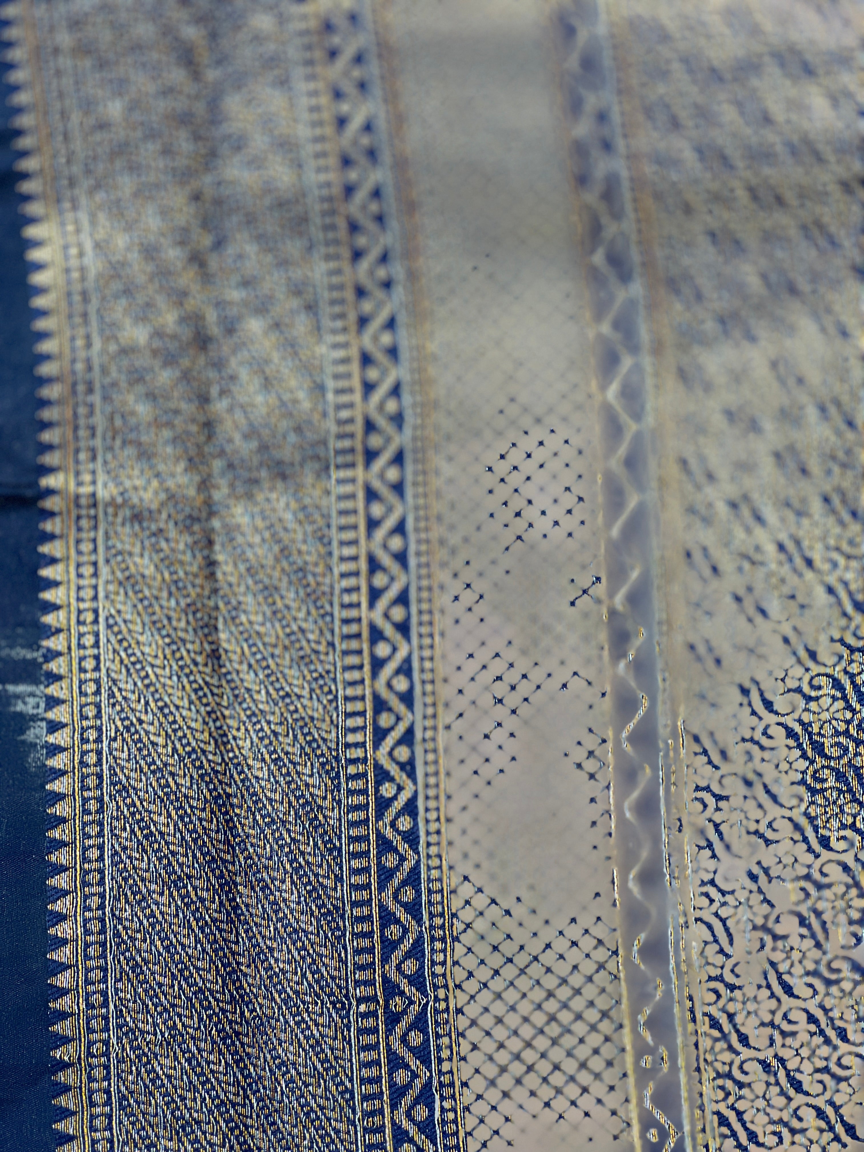 Traditional Zari Woven Semi Silk Saree | KAC140