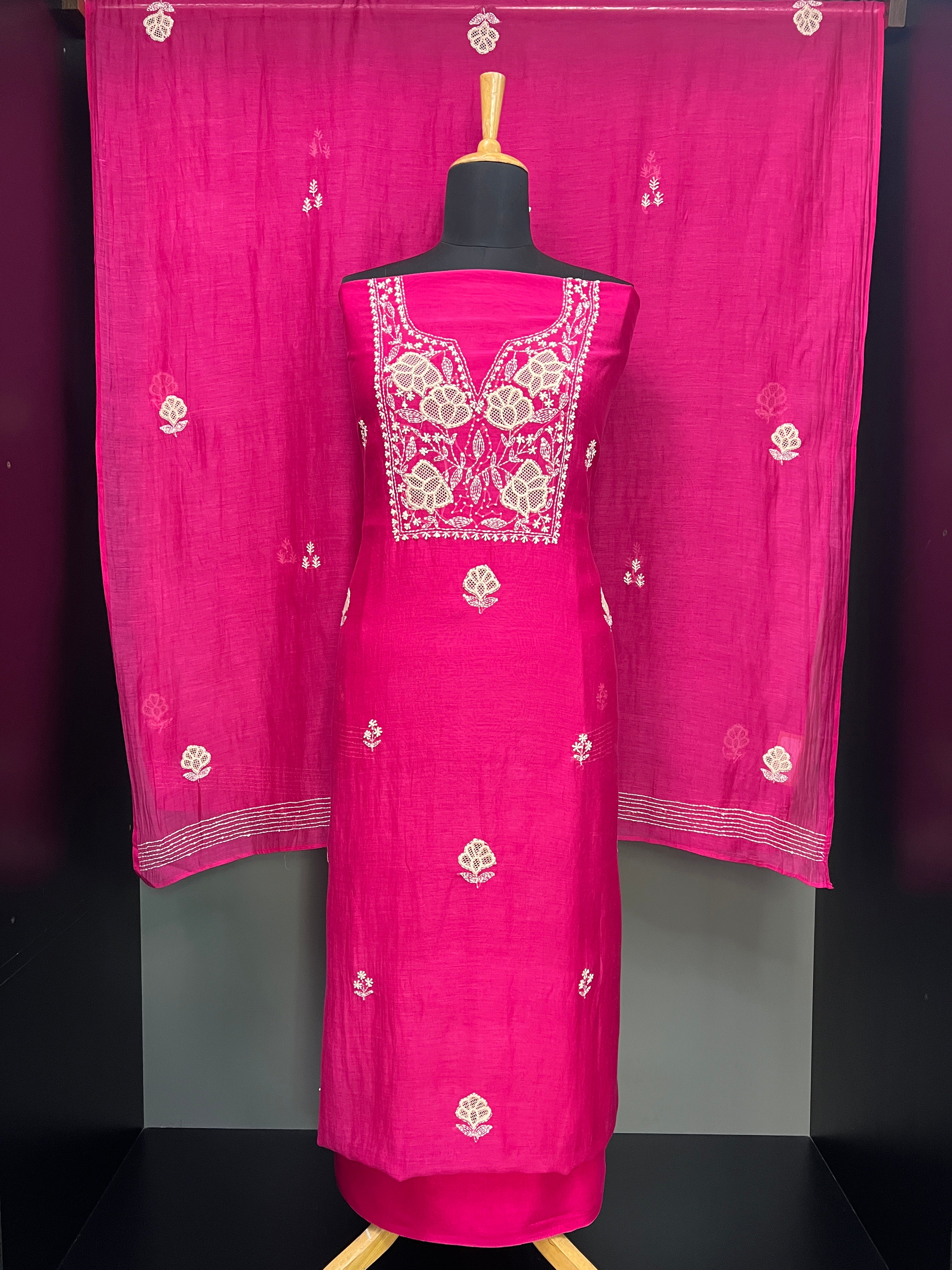 Floral Hand Embroidery Detailed Chanderi Salwar Set | GMA161