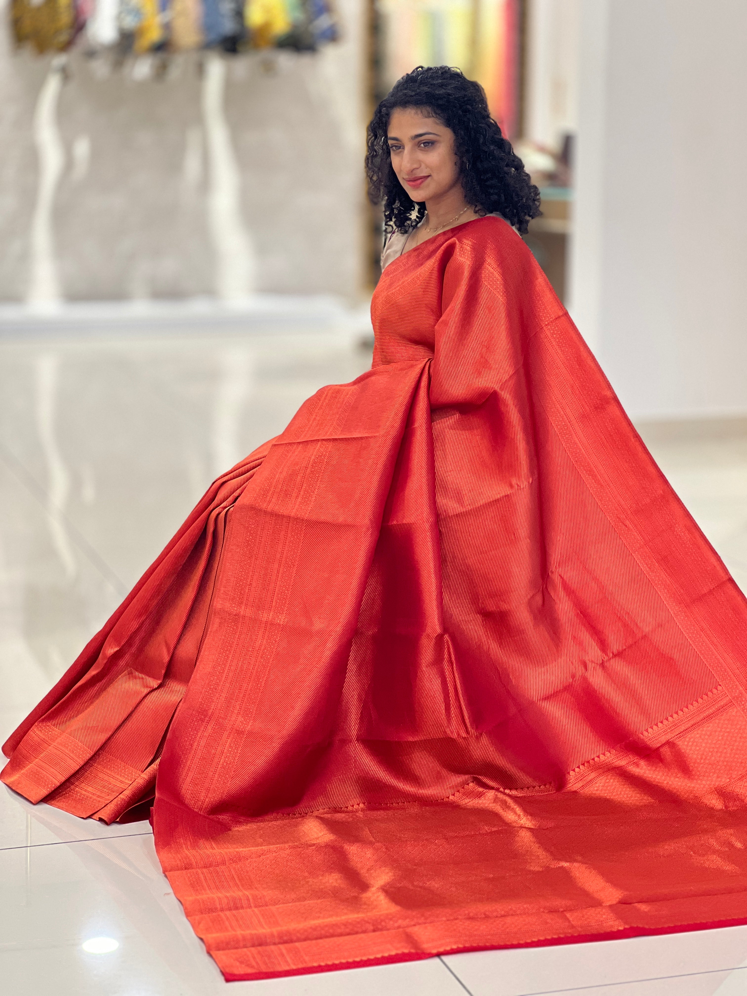 Diagonal Weaving Pattern Kanchipuram Saree | HH123